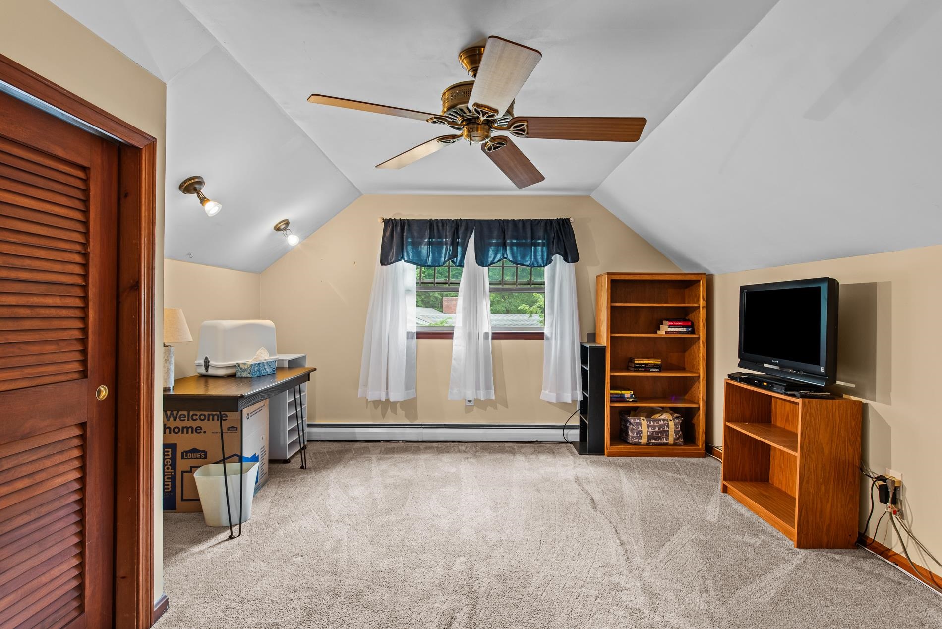 39 Davis Road