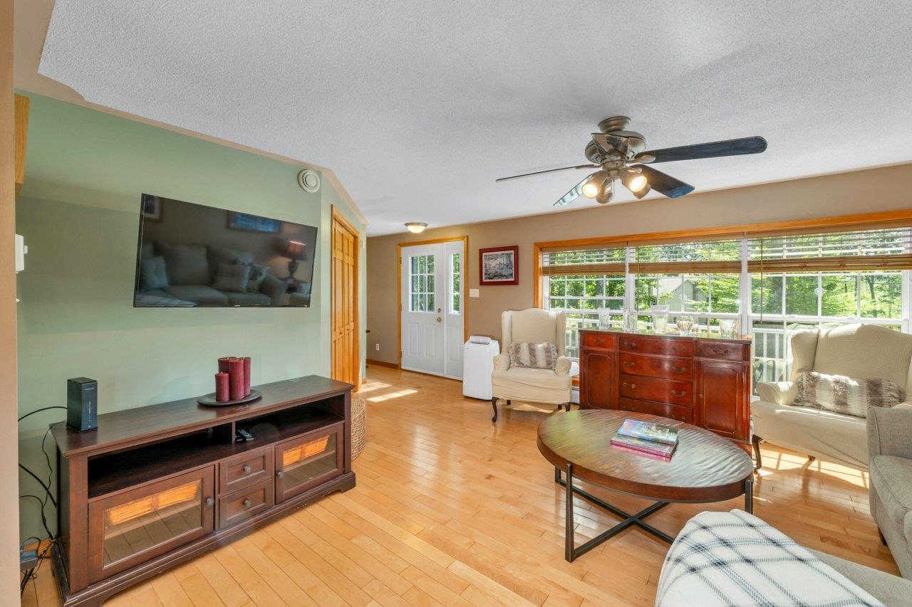 10 Saint Moritz Drive