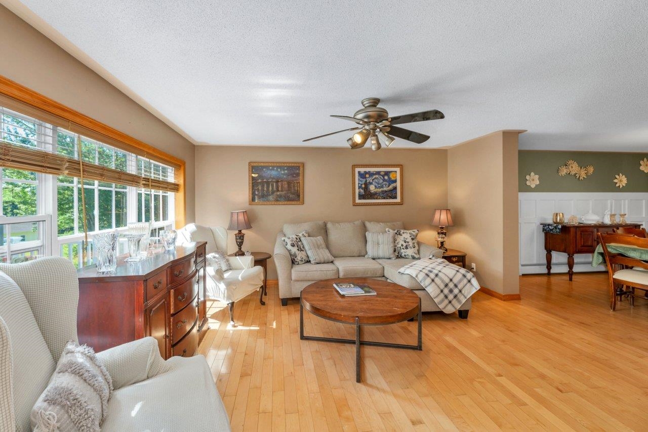10 Saint Moritz Drive