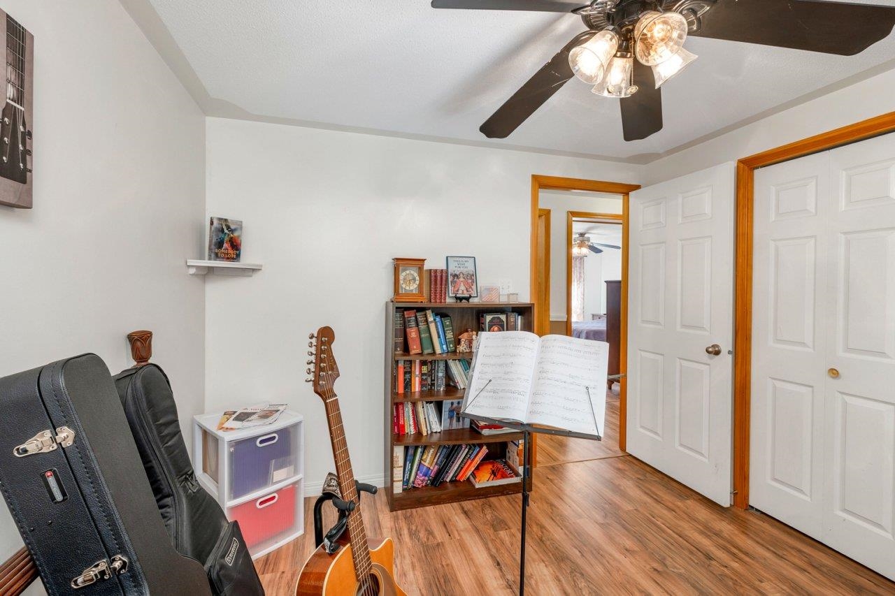 10 Saint Moritz Drive