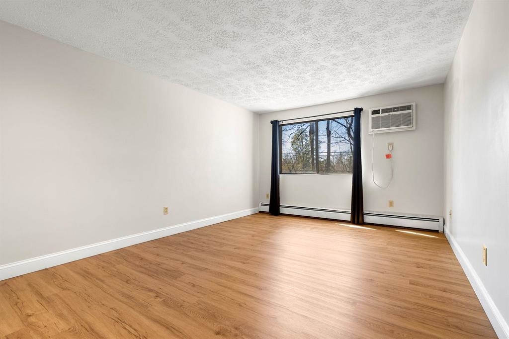 555 Calef Road Unit: 3