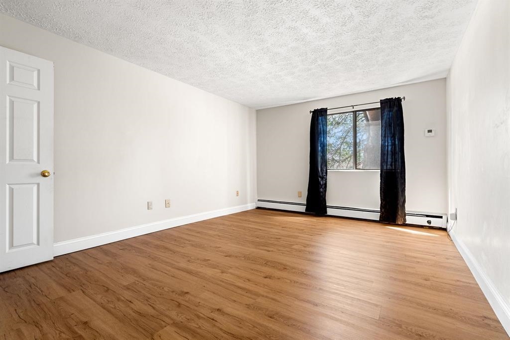 555 Calef Road Unit: 3