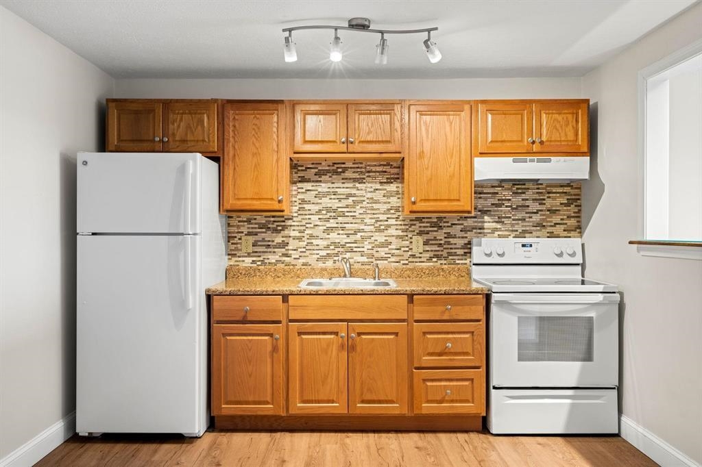 555 Calef Road Unit: 3