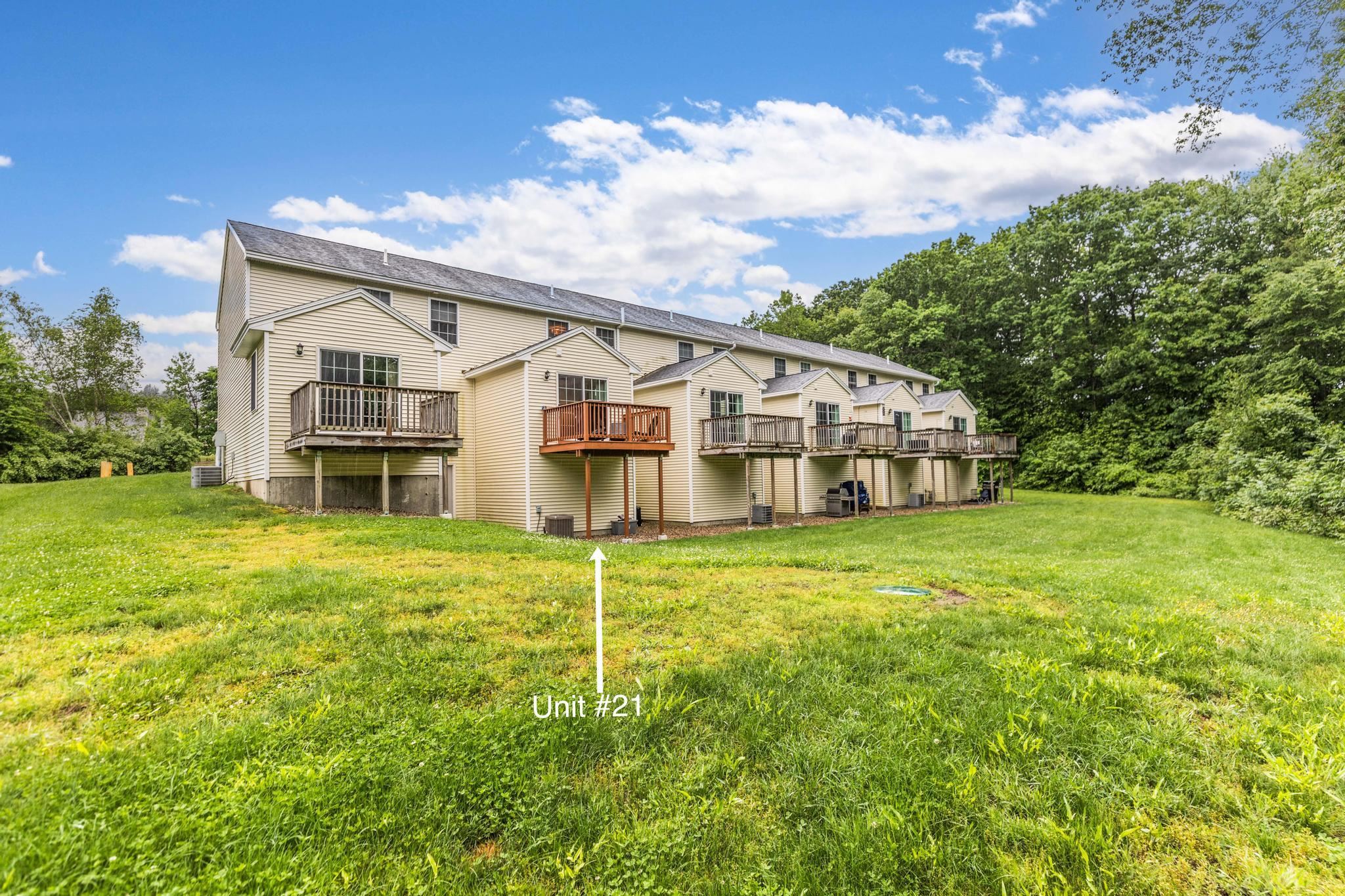138 Exeter Road Unit: 21