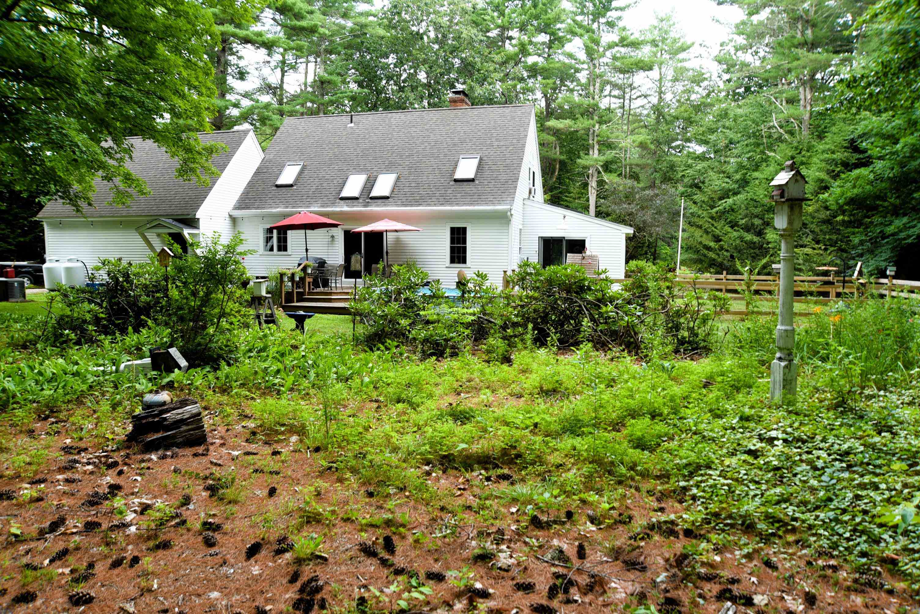 11 Bartlett Road