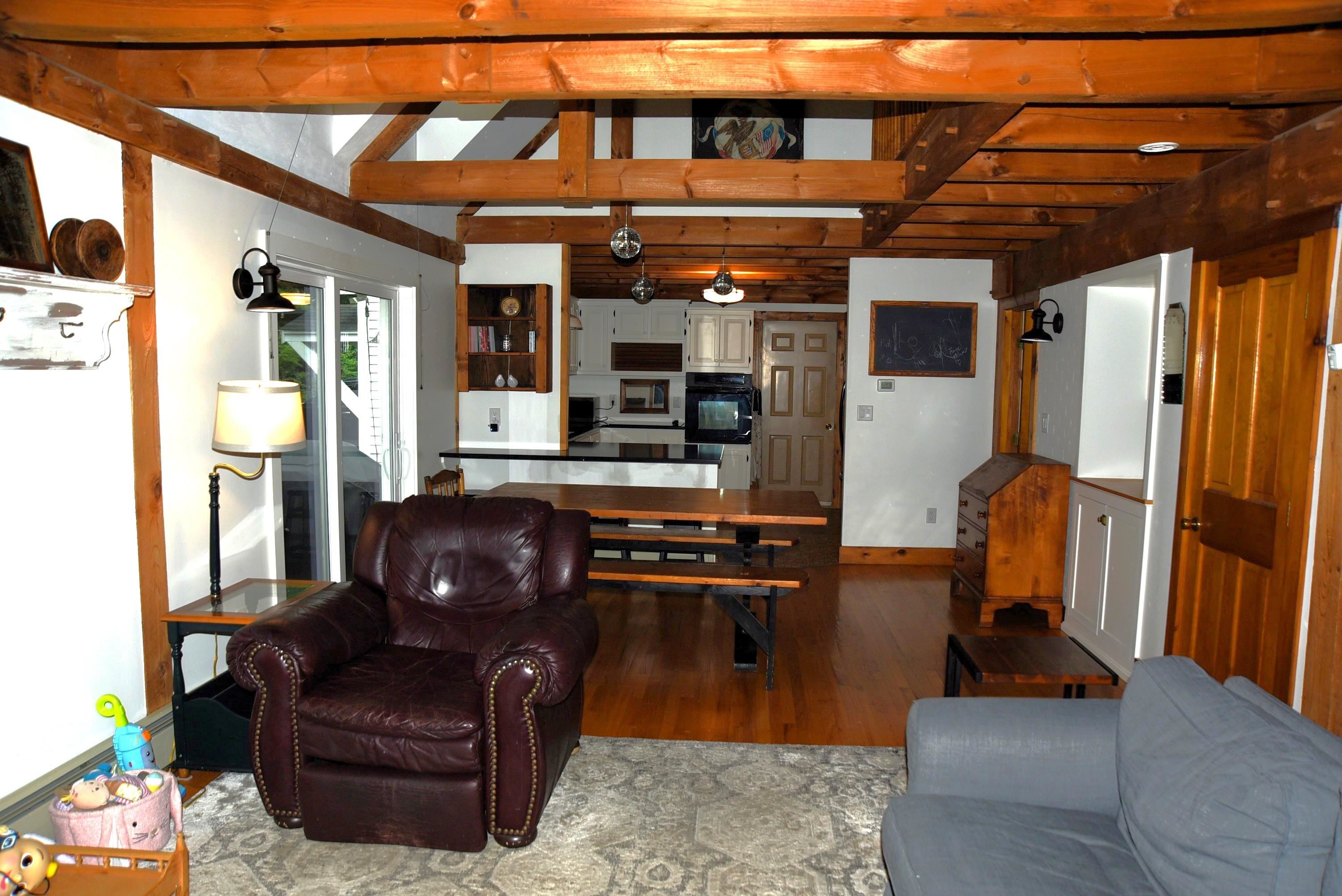 11 Bartlett Road
