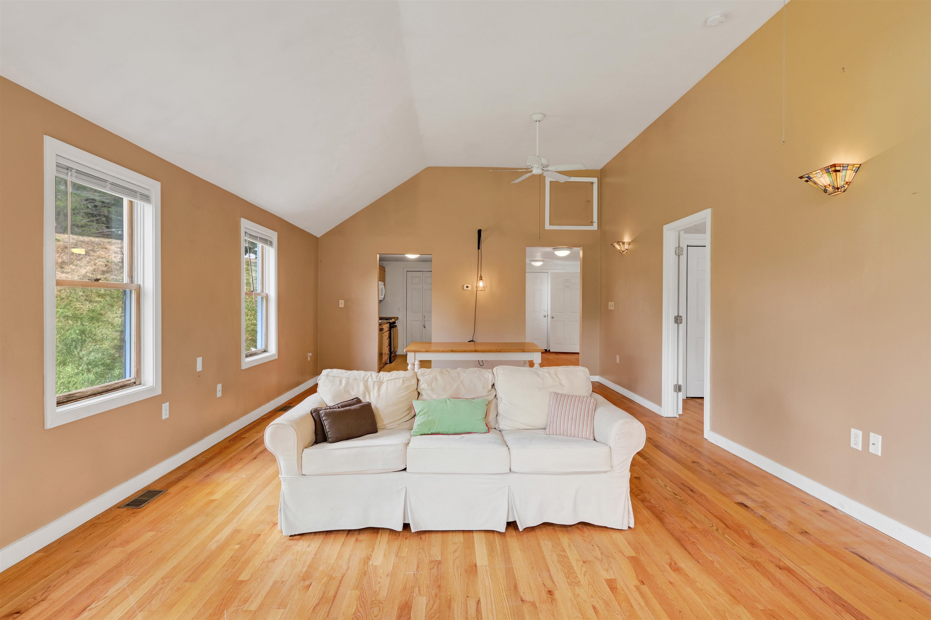 137 County Farm Cross Road