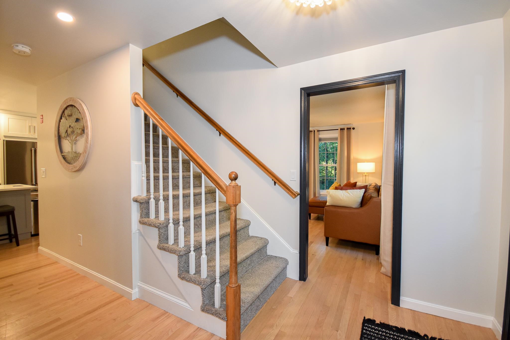 4 Captain Parker Drive