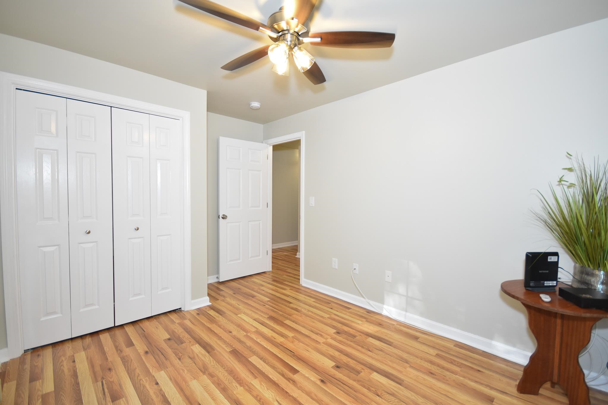 4 Captain Parker Drive