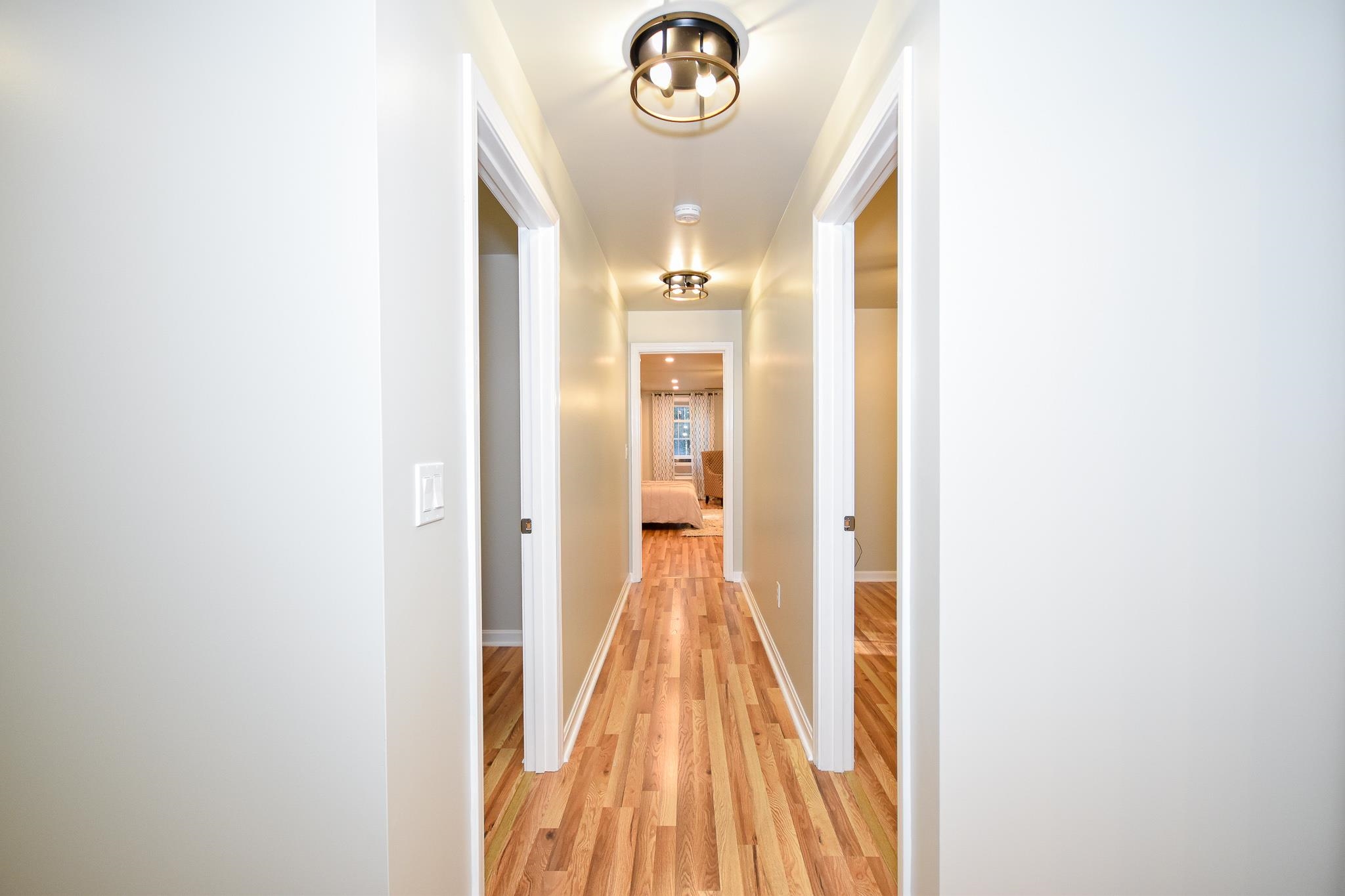 4 Captain Parker Drive