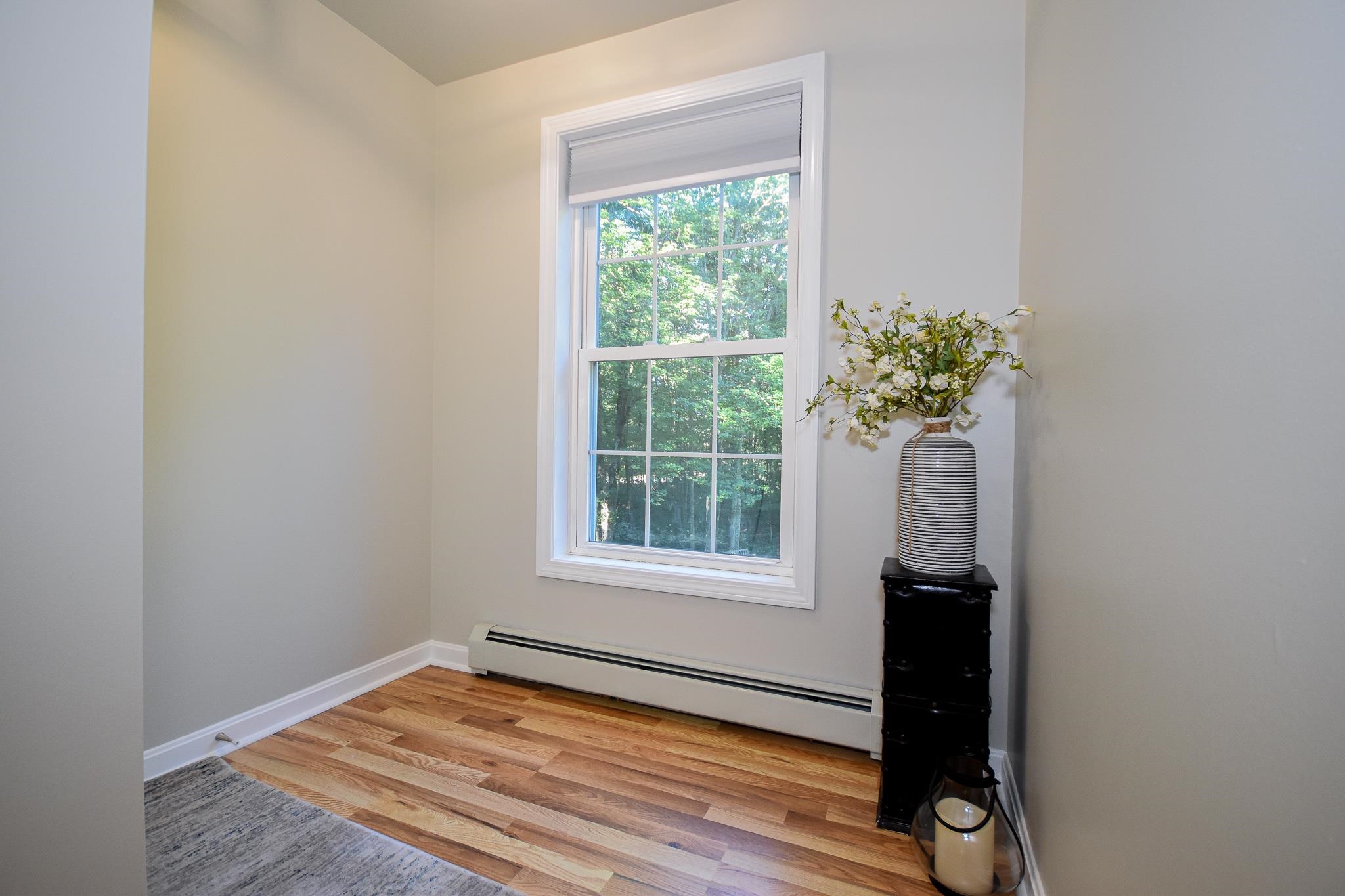 4 Captain Parker Drive