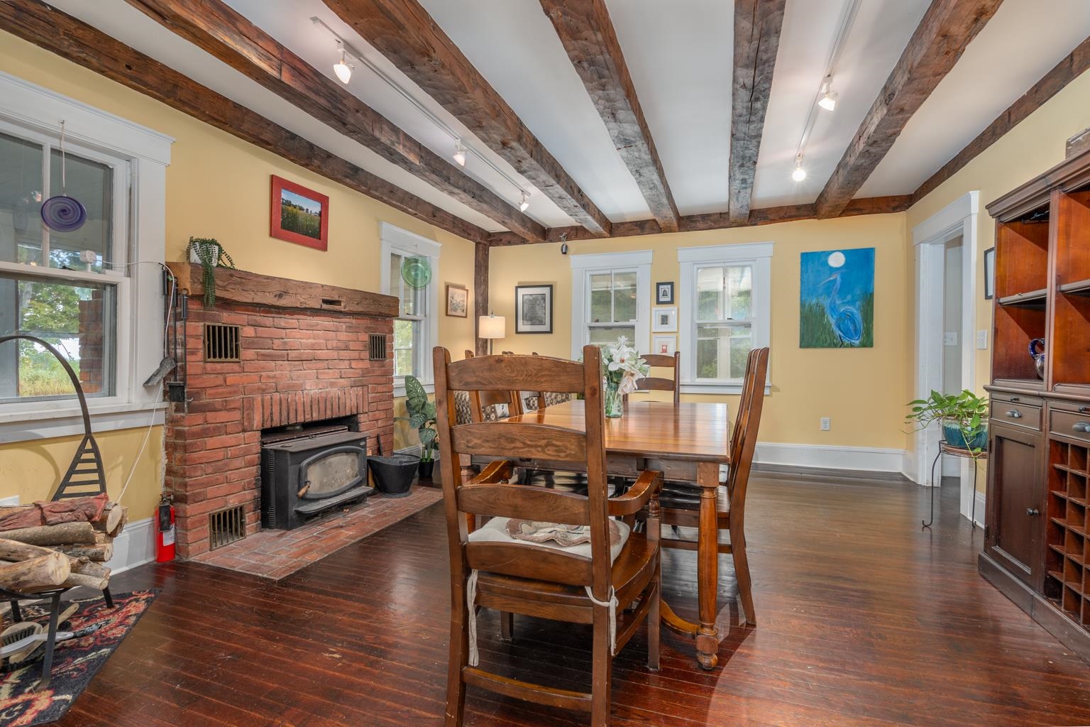 1290 Parker Mountain Road