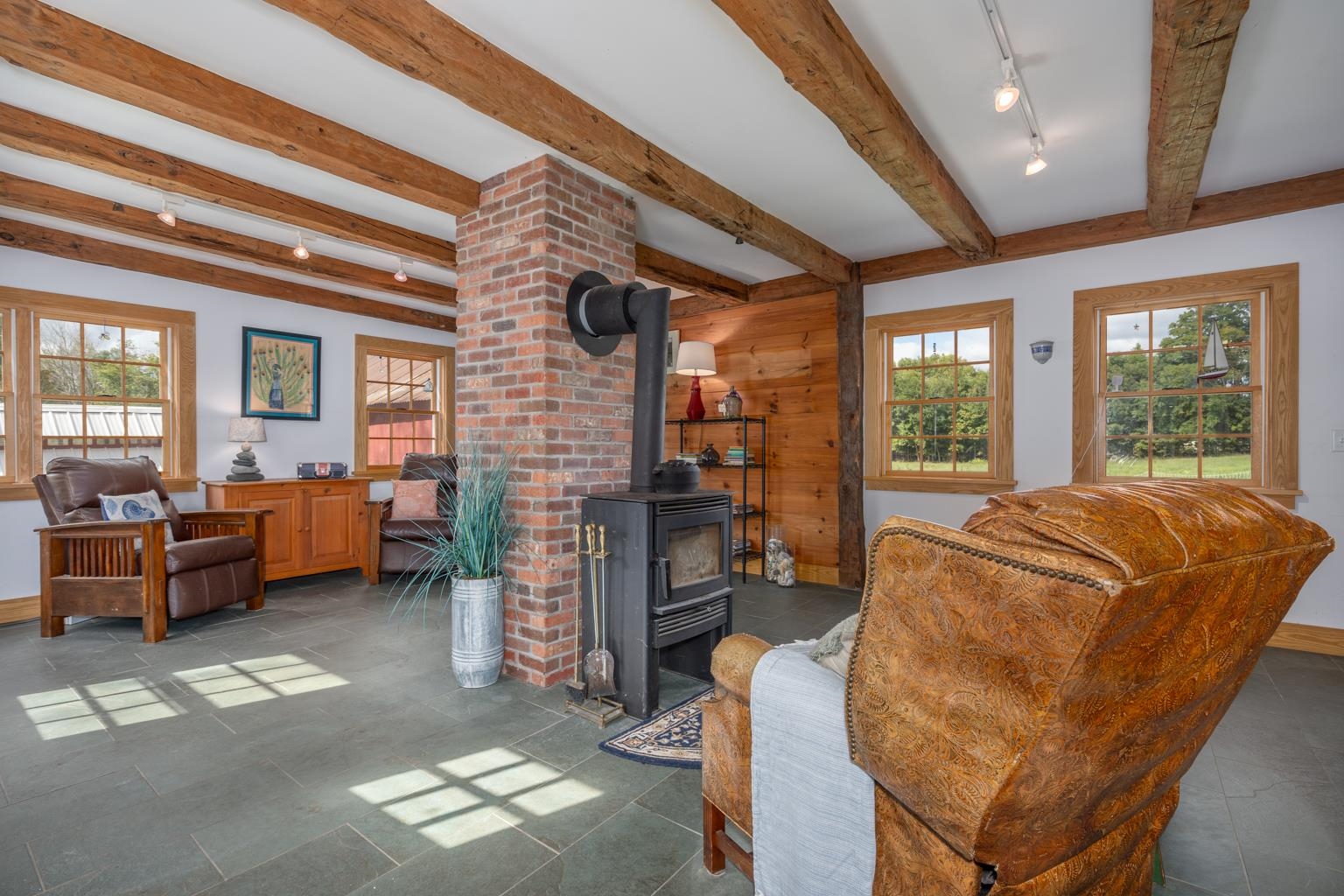 1290 Parker Mountain Road