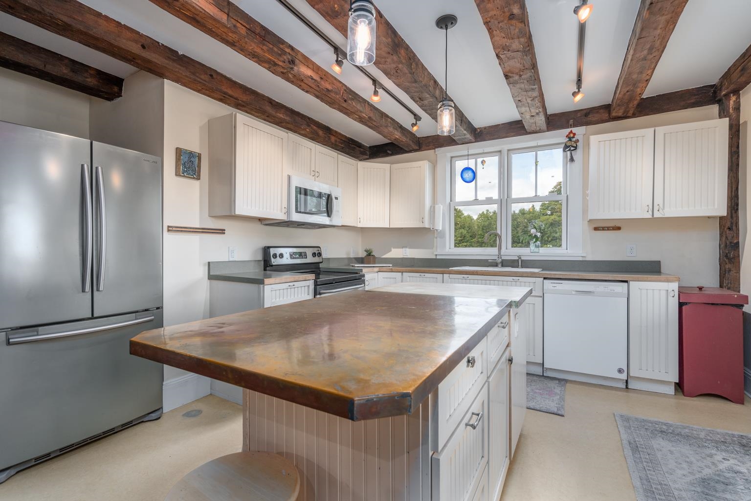 1290 Parker Mountain Road