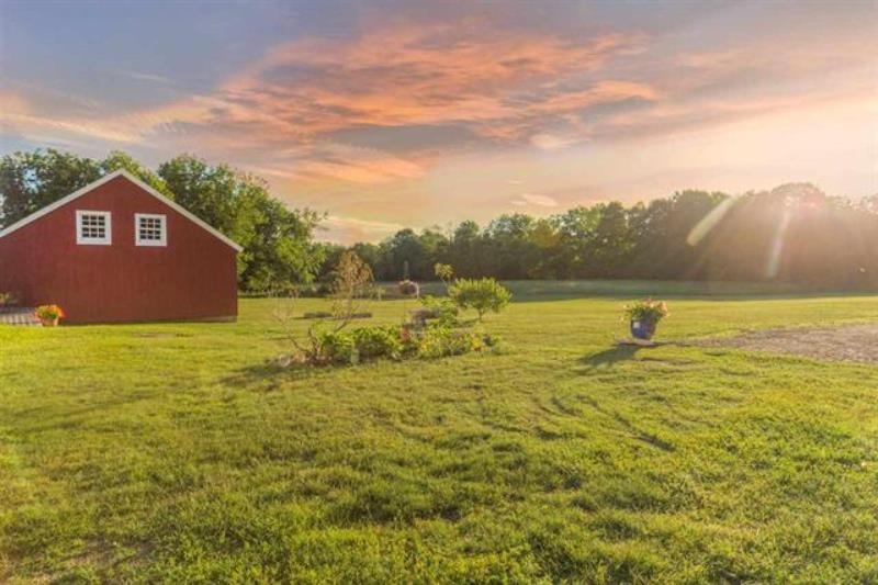 1290 Parker Mountain Road