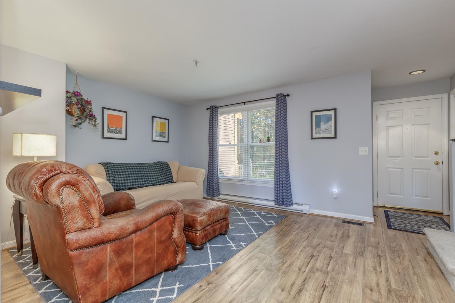 113 Bellamy Woods Unit: 113