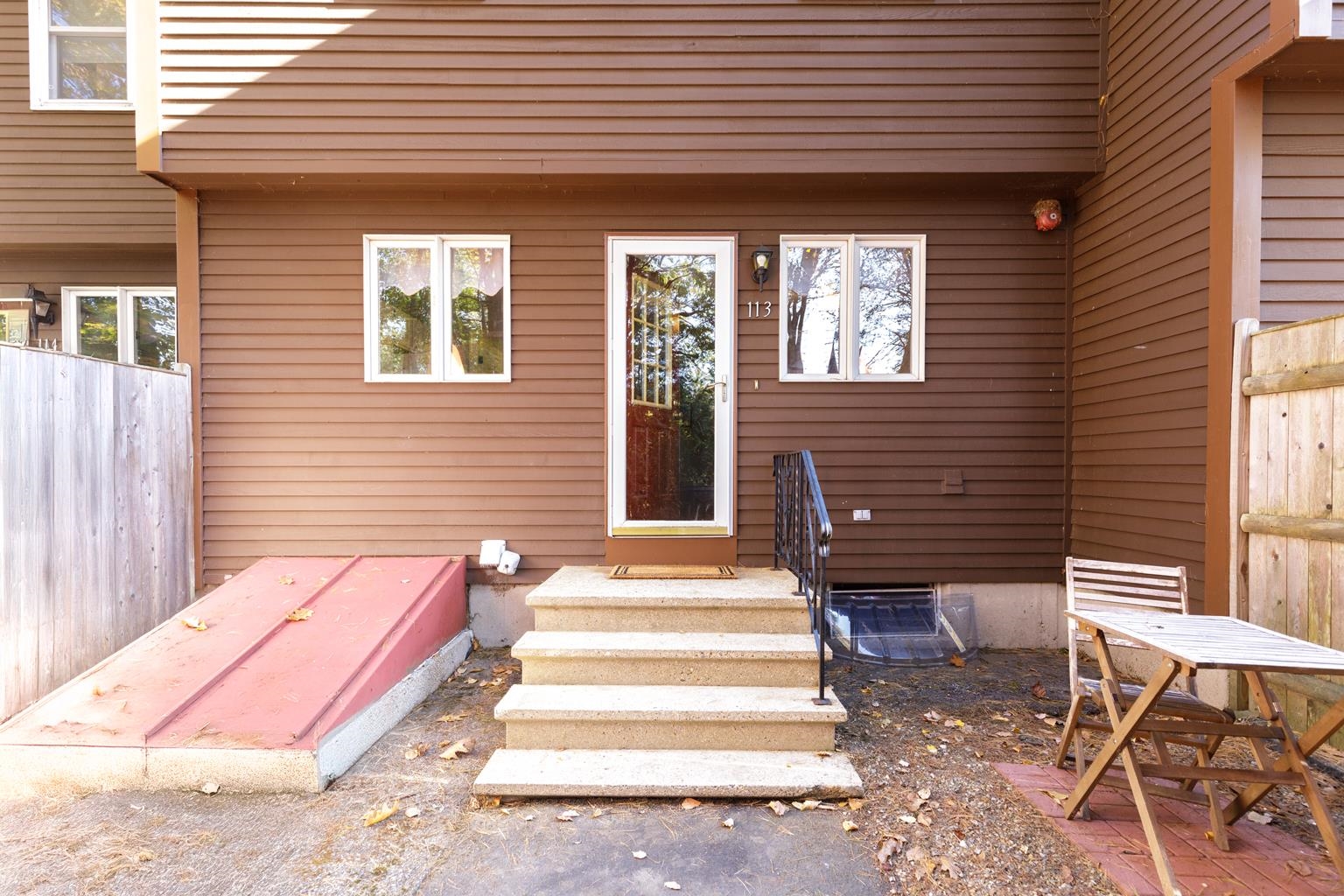 113 Bellamy Woods Unit: 113