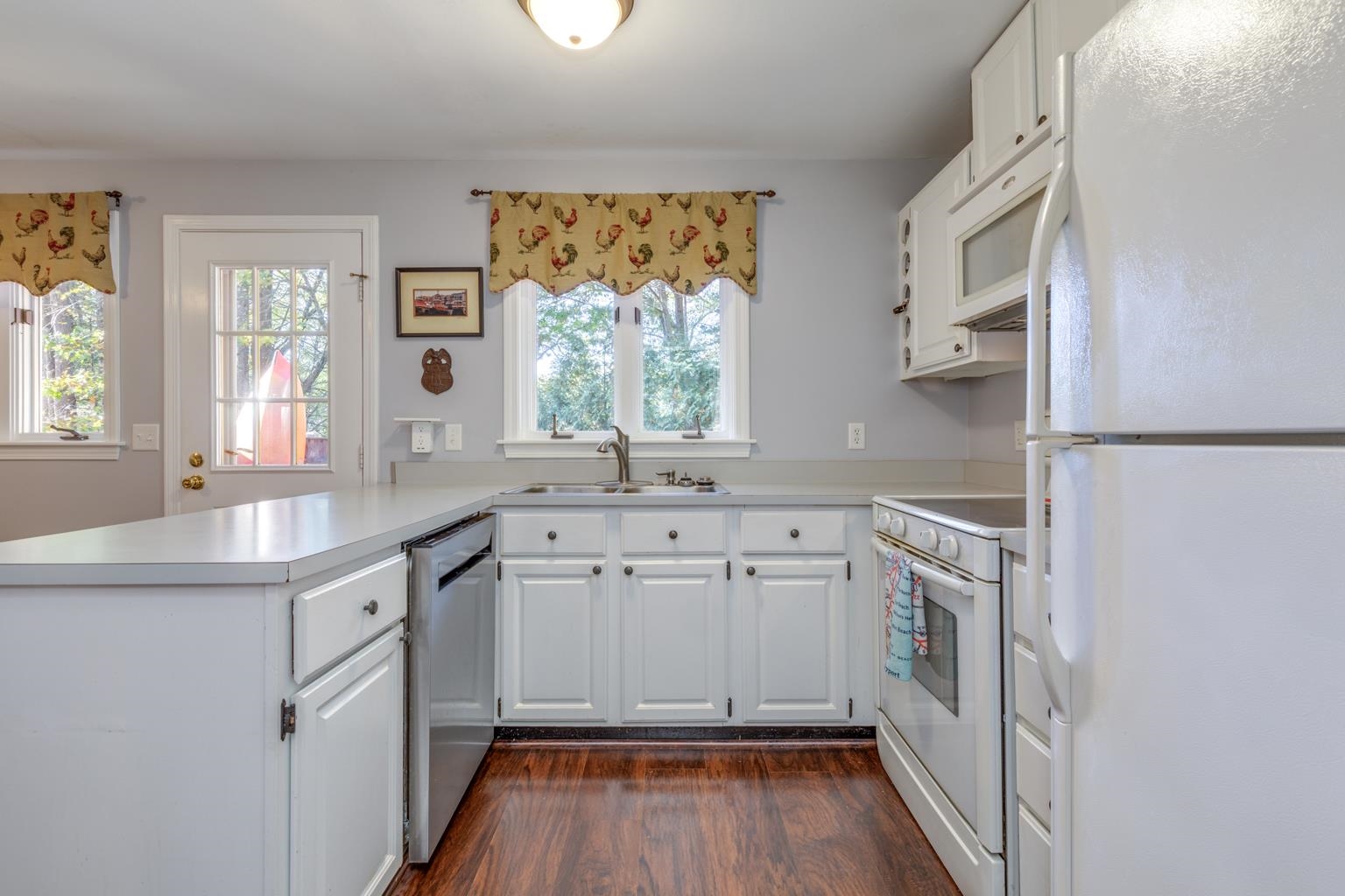 113 Bellamy Woods Unit: 113