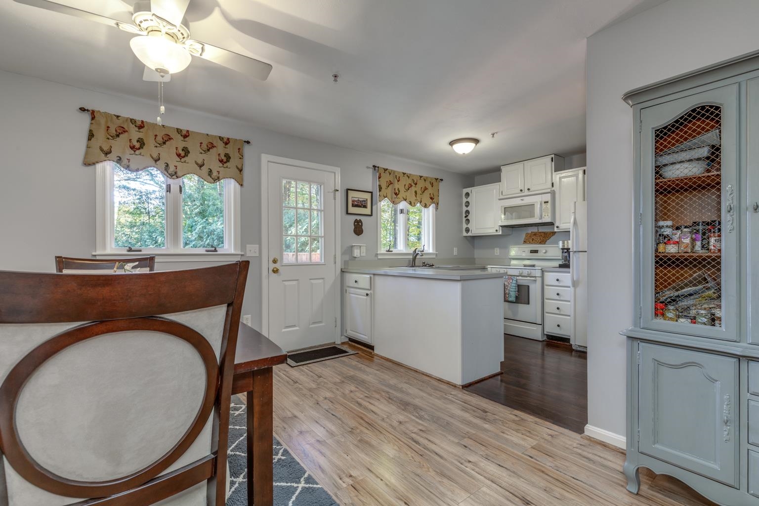 113 Bellamy Woods Unit: 113