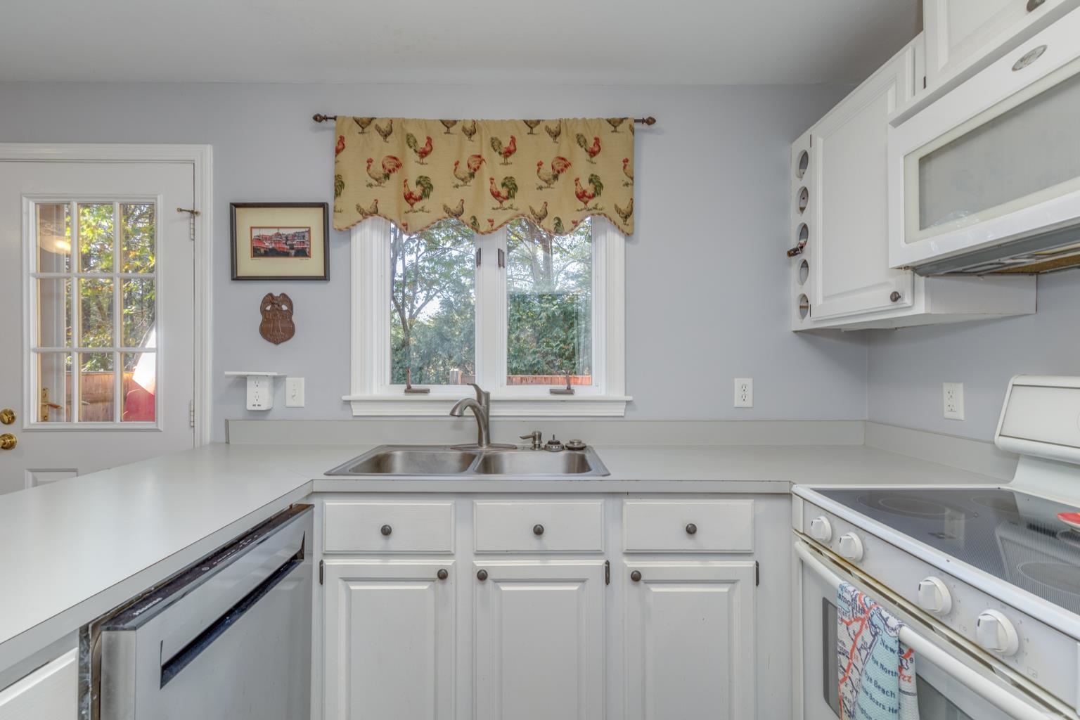 113 Bellamy Woods Unit: 113