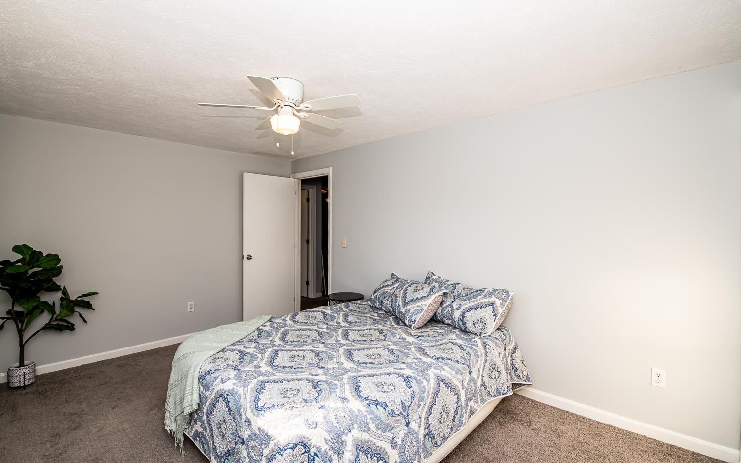48 Westville Road Unit: 5-4