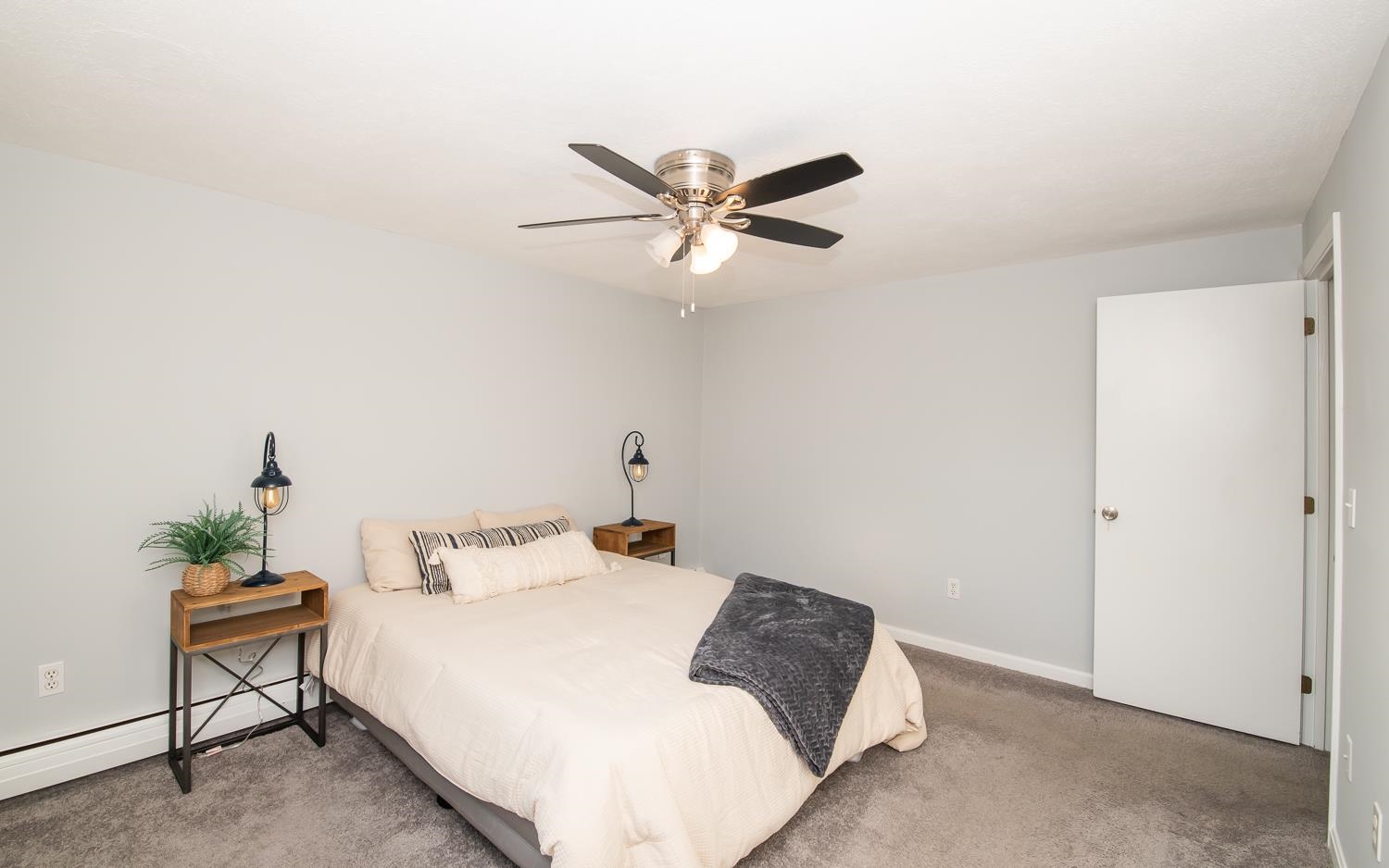 48 Westville Road Unit: 5-4