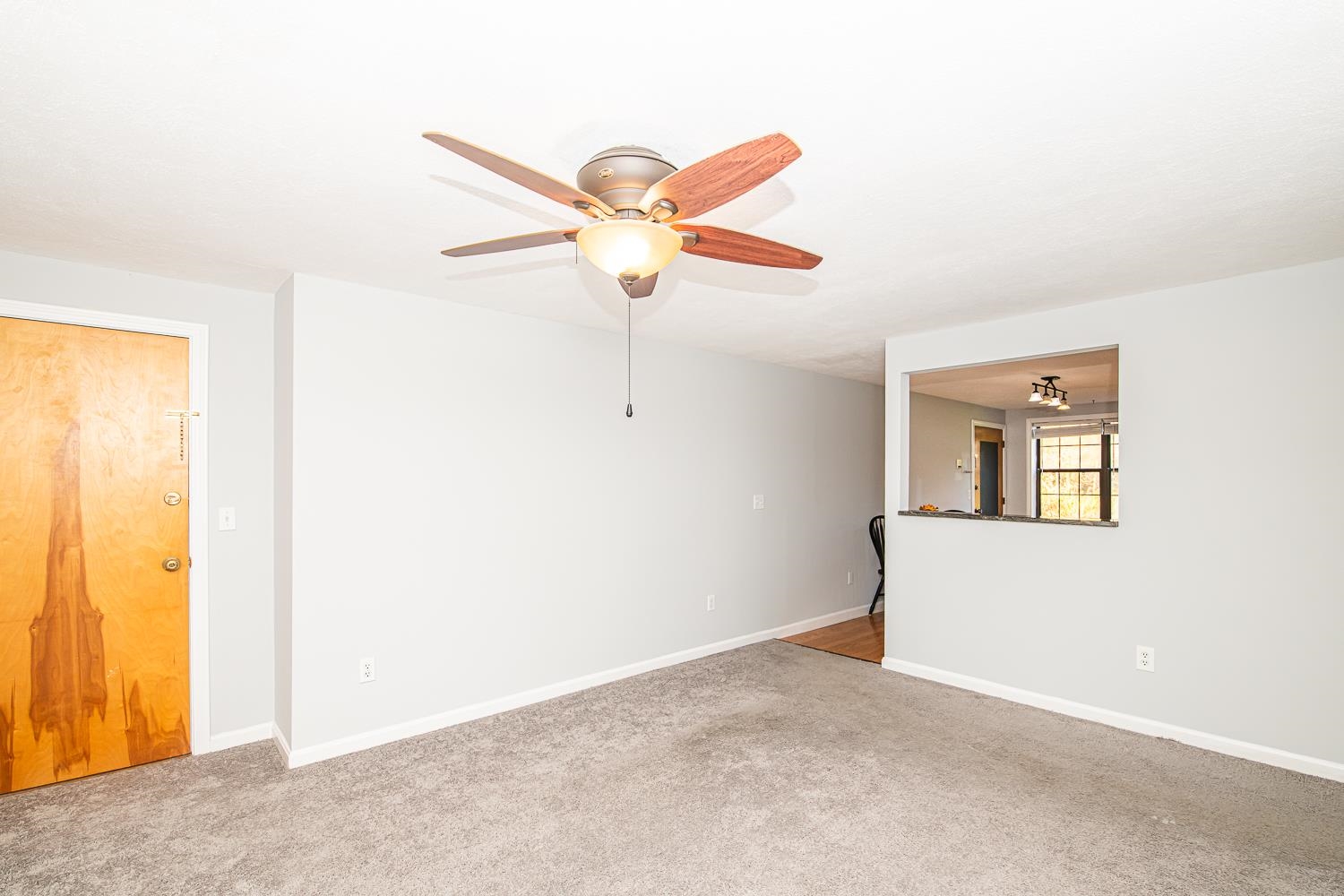 48 Westville Road Unit: 5-4