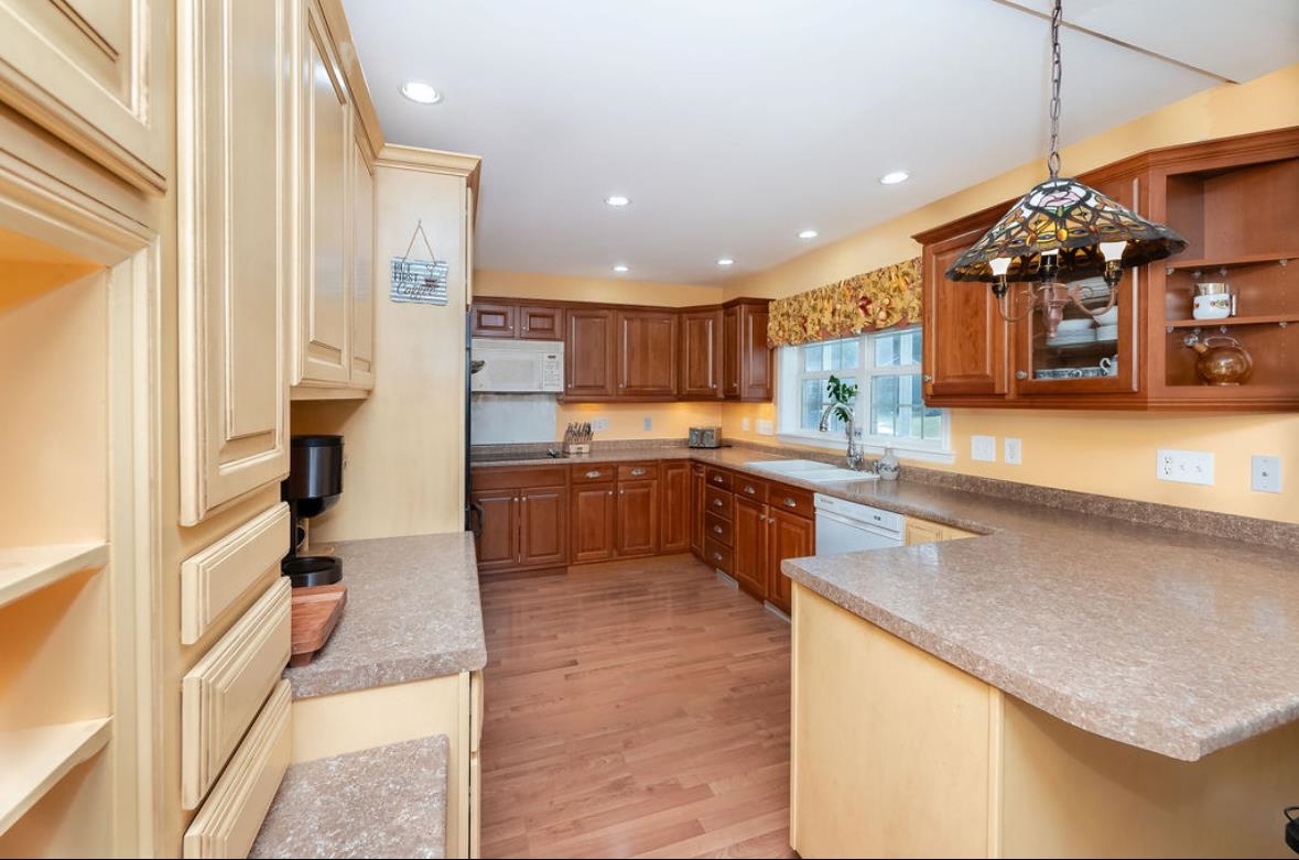 10 Tumbleweed Drive