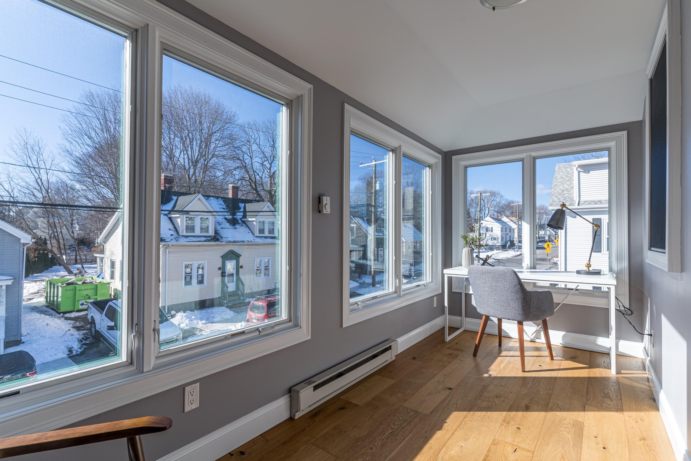 217 Bartlett Street Unit: 3