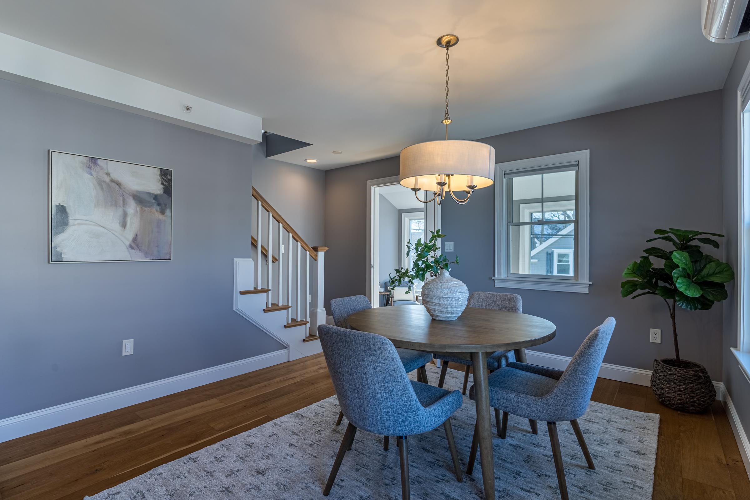 217 Bartlett Street Unit: 3