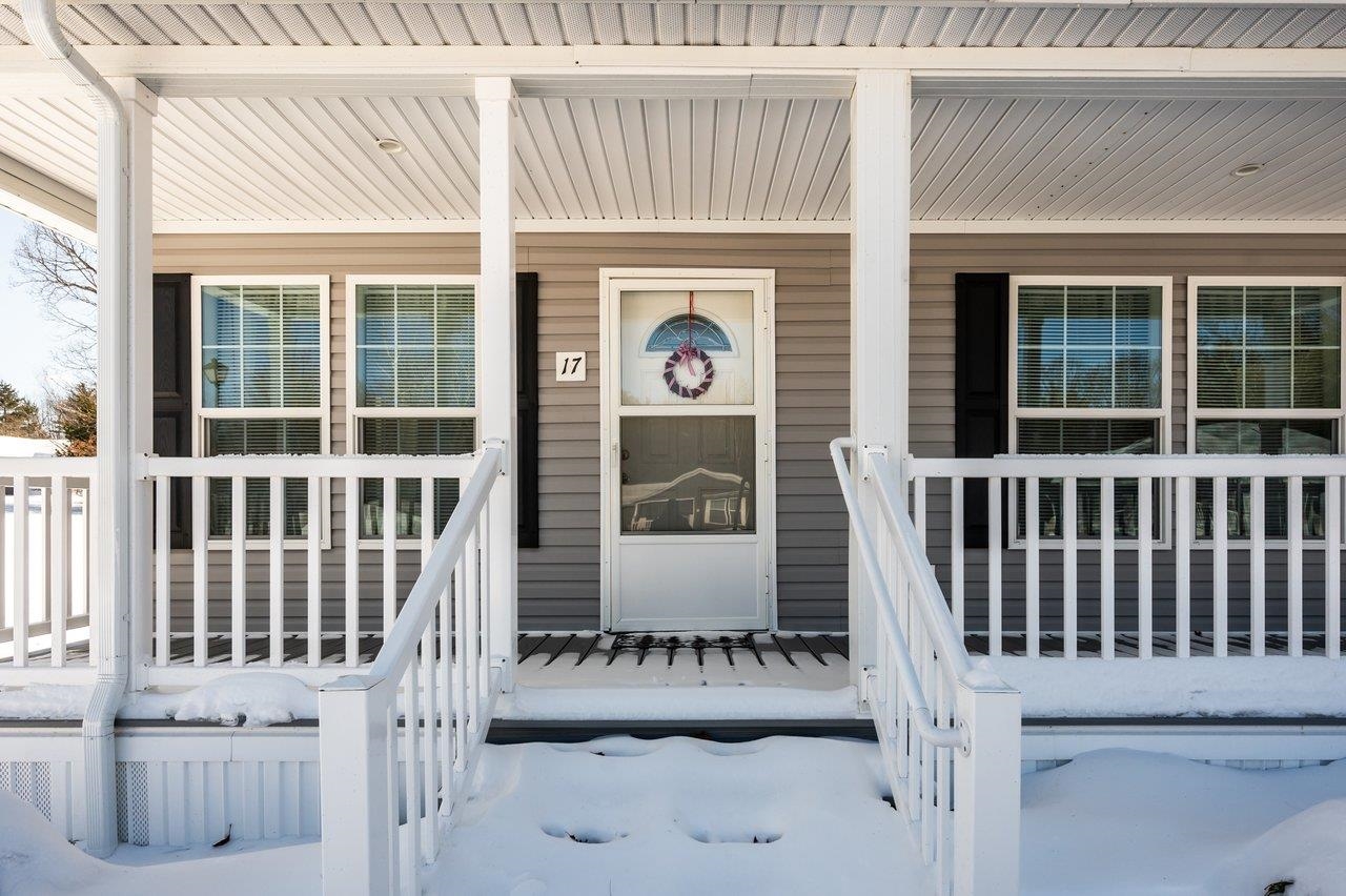 17 Ashleigh Way