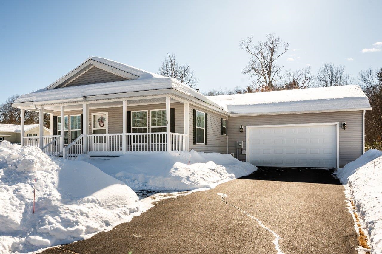 17 Ashleigh Way