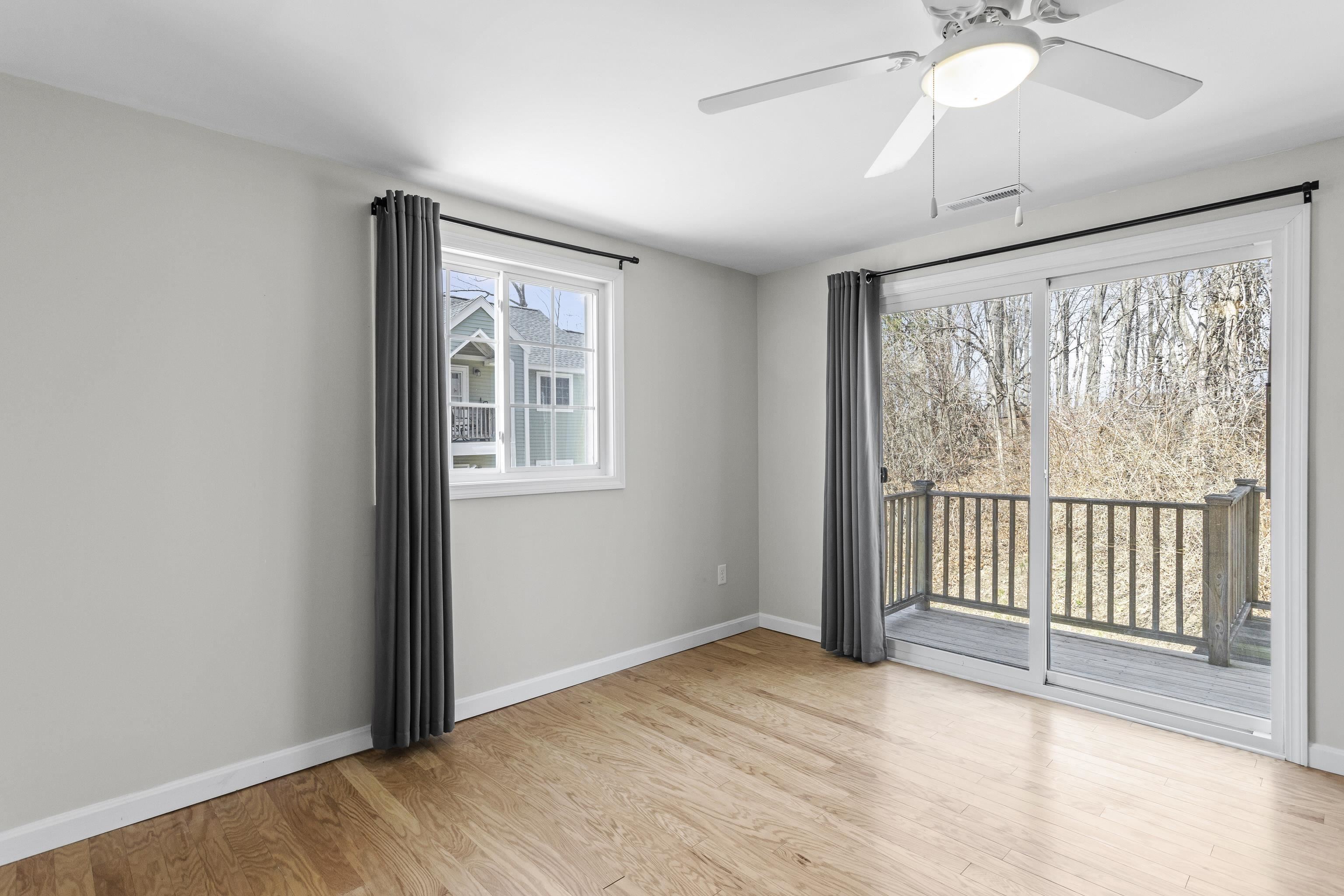 98 Henry Law Avenue Unit: 21