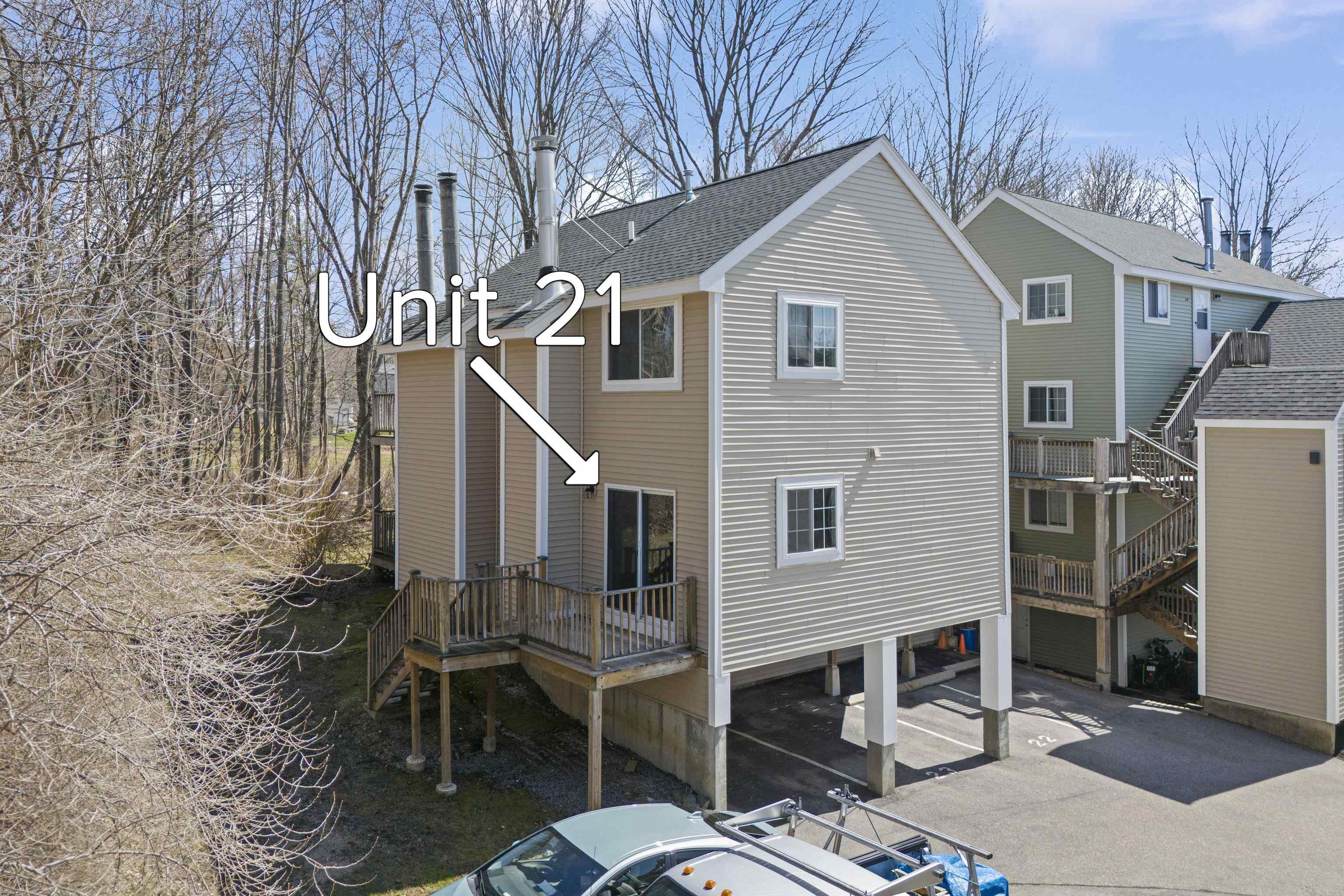 98 Henry Law Avenue Unit: 21