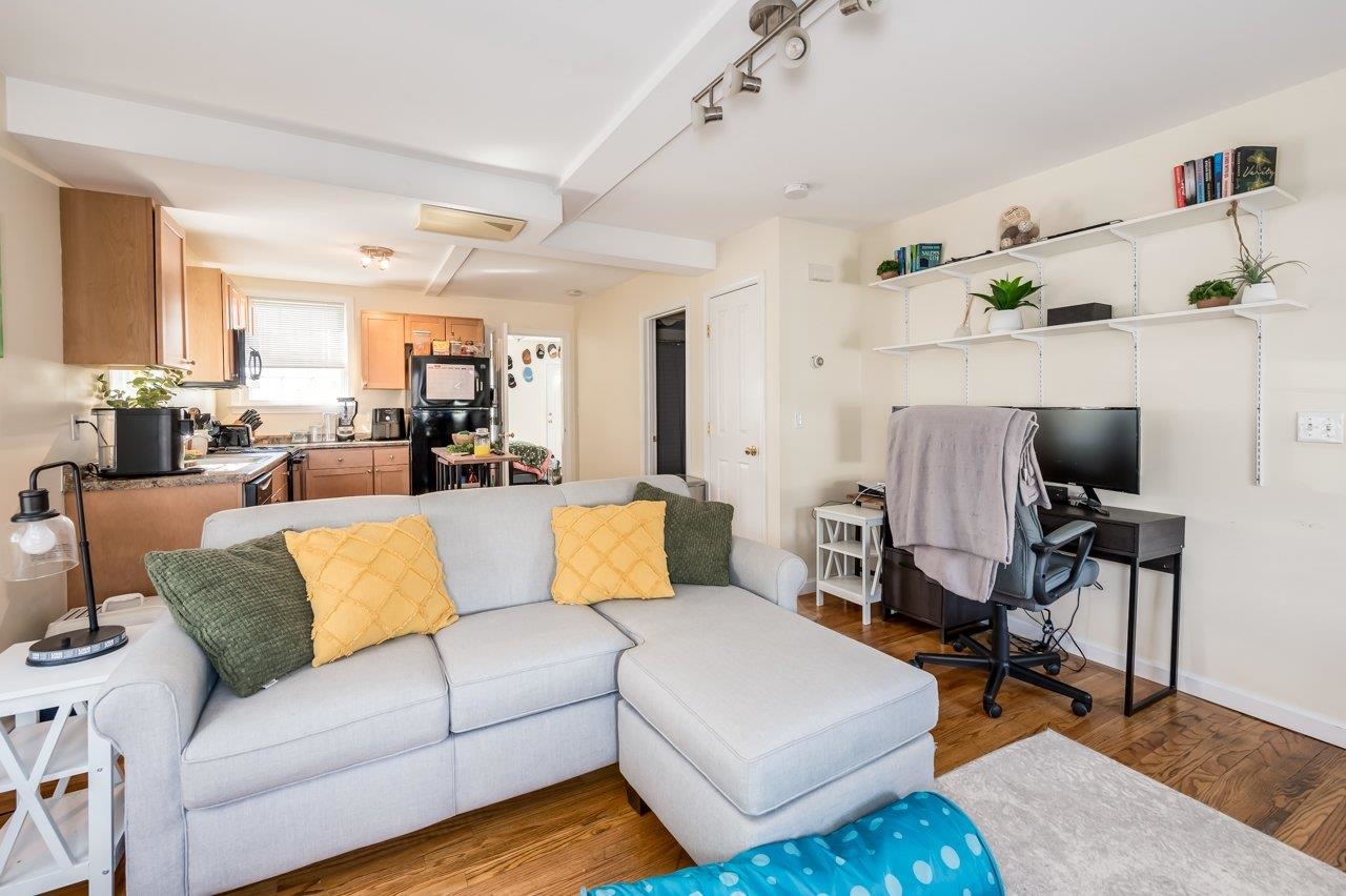 19-21 Chestnut Street