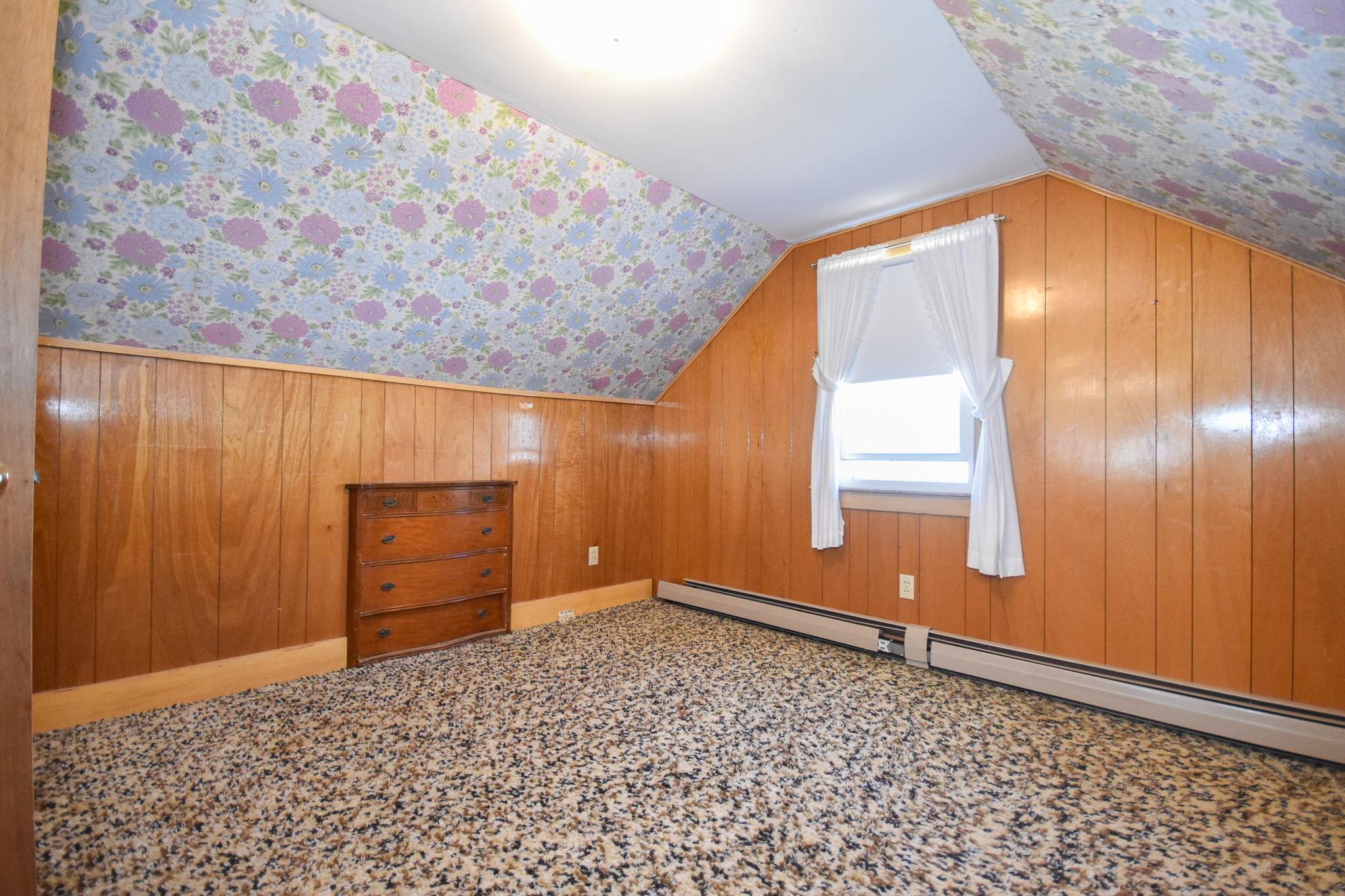 15 Maplewood Avenue