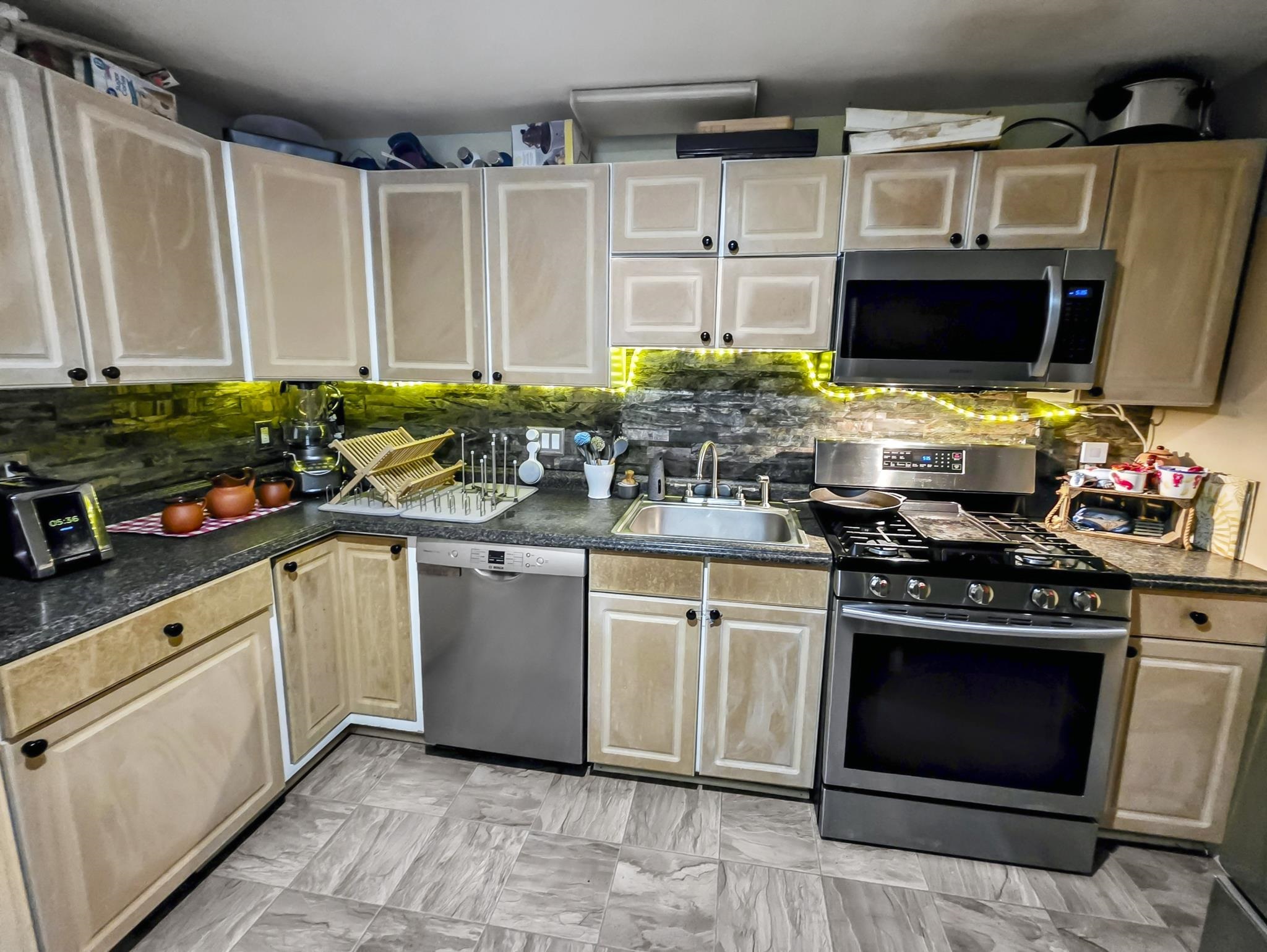 30 Old Dover Road Unit: 301