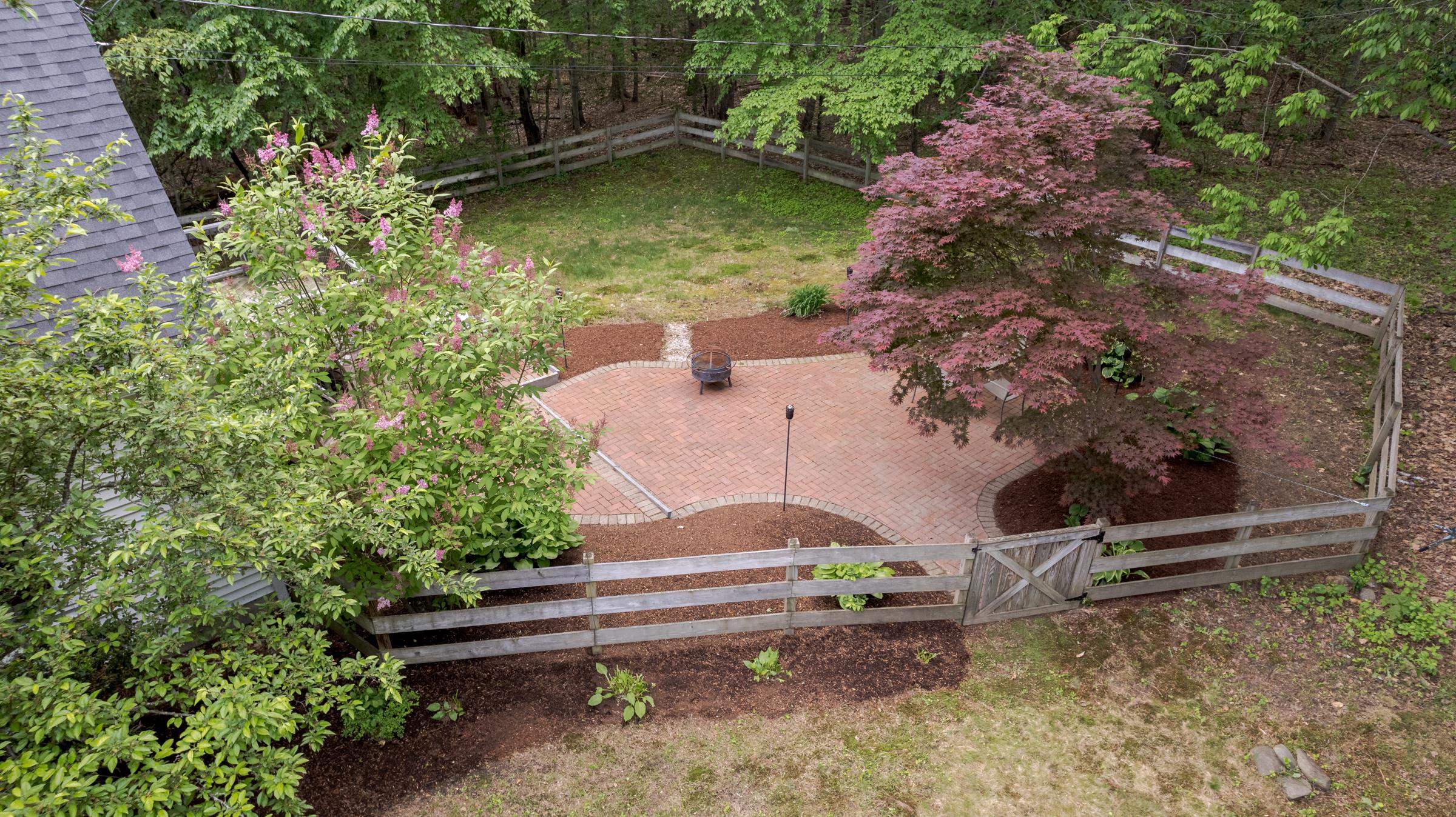 11 Rabbit Lane