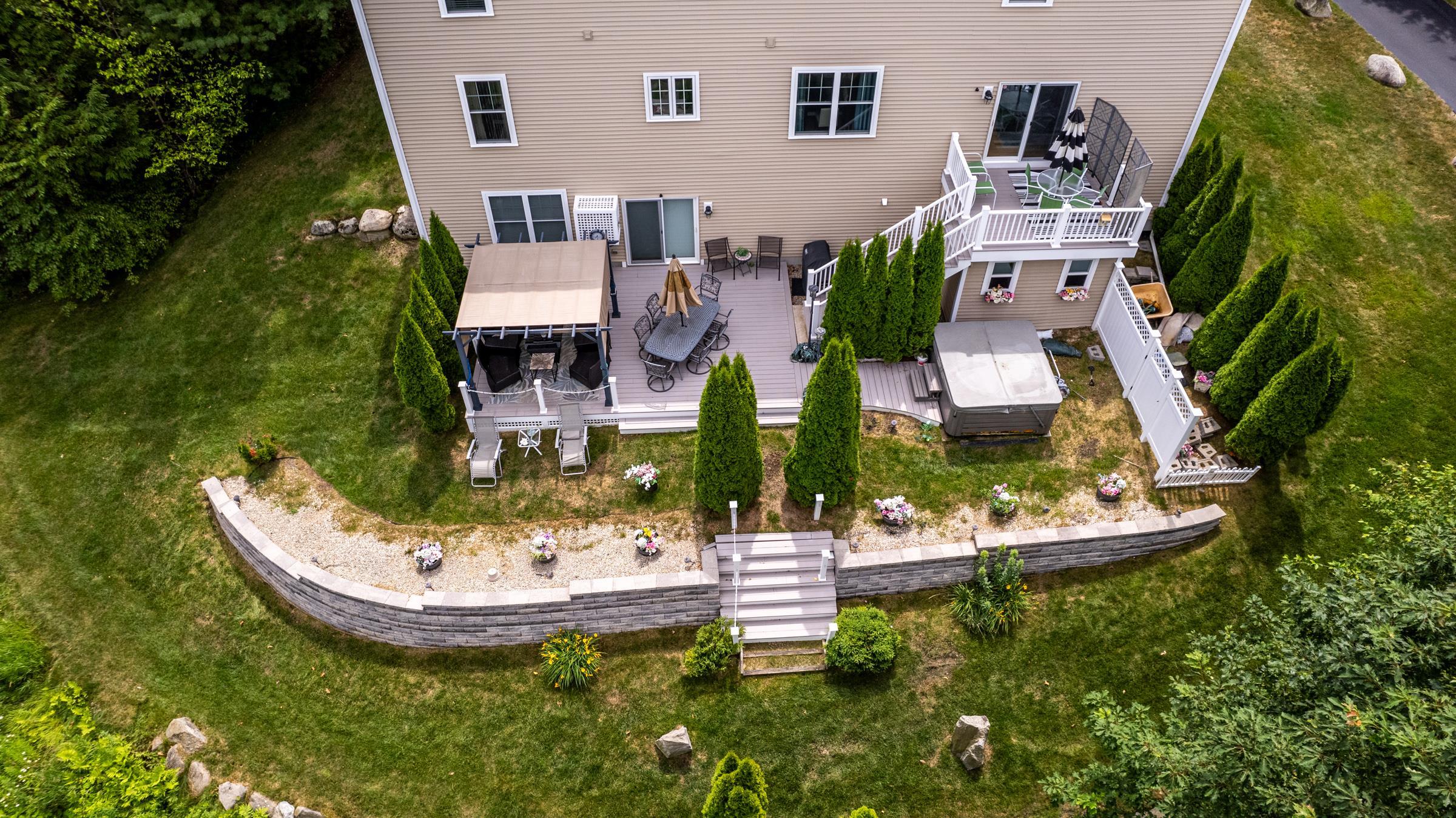 1 Point of Rocks Terrace