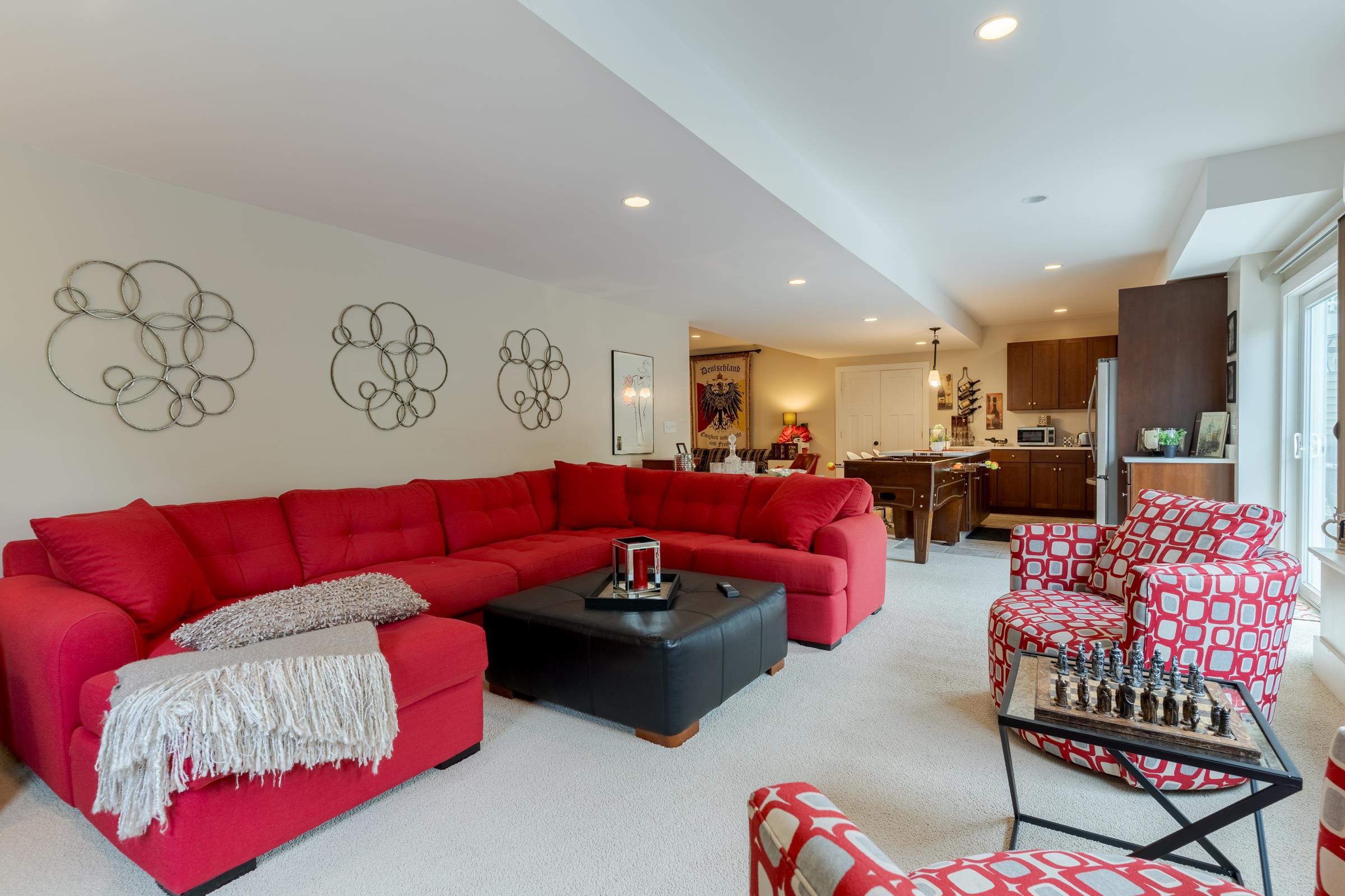 1 Point of Rocks Terrace