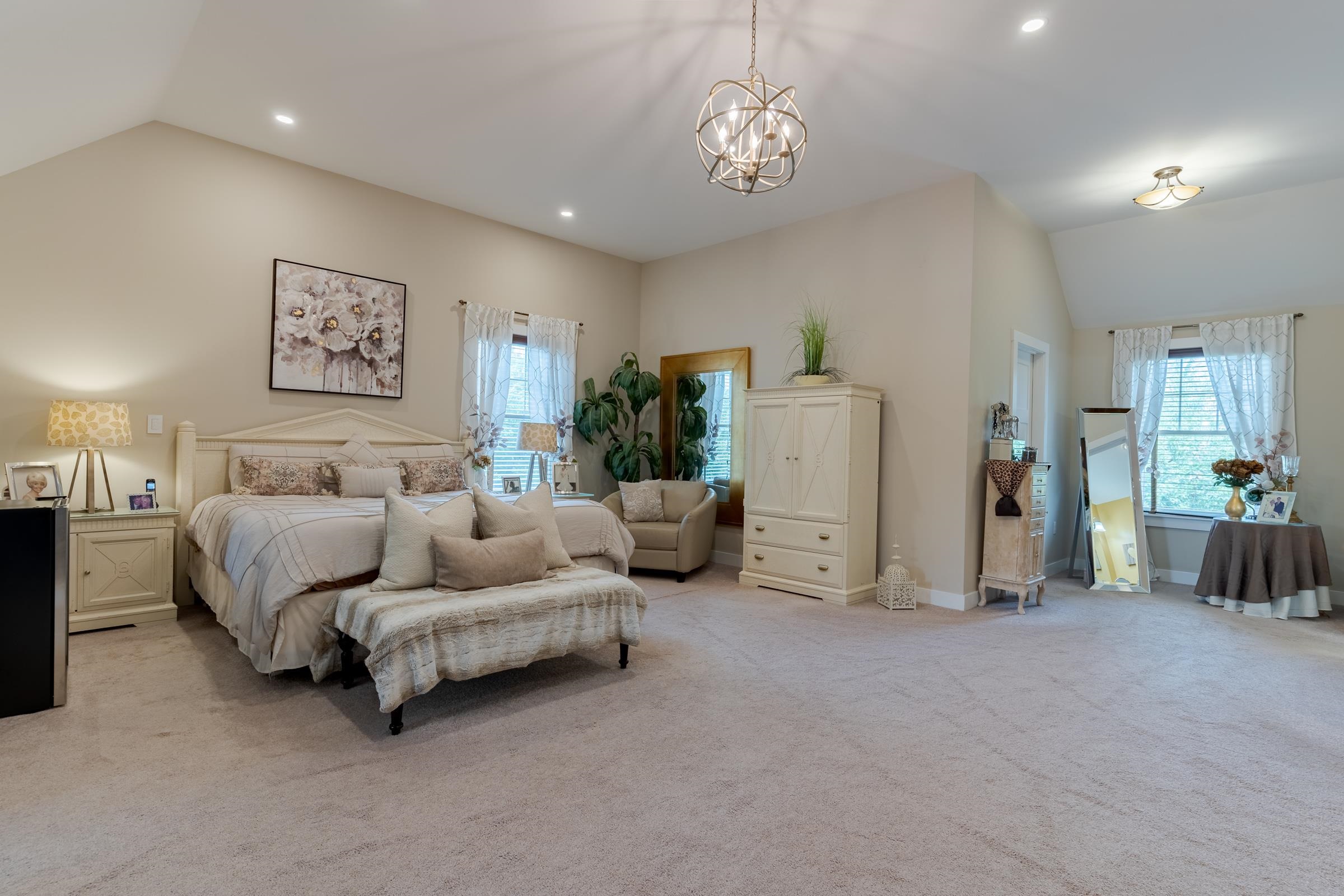 1 Point of Rocks Terrace