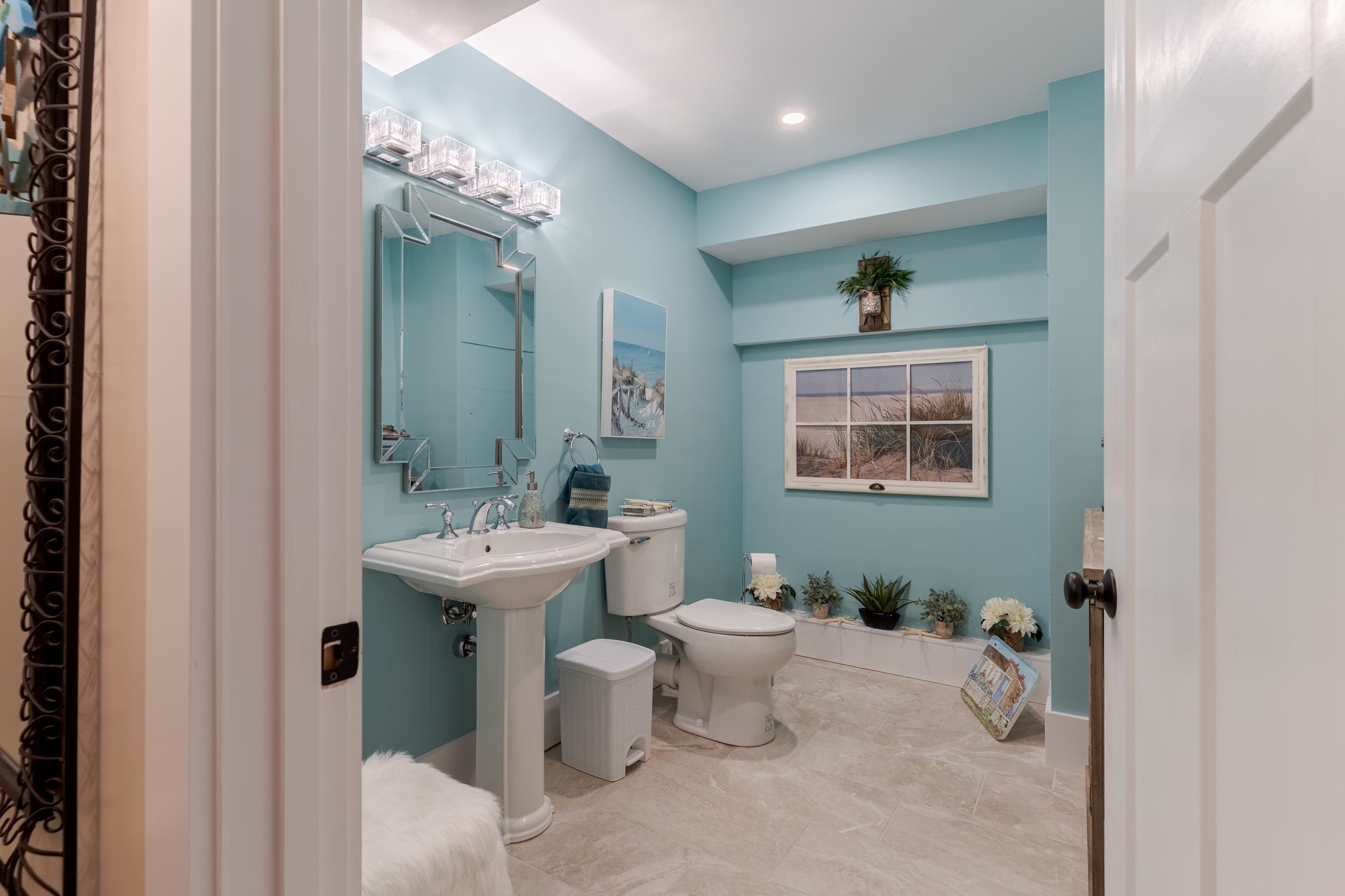 1 Point of Rocks Terrace