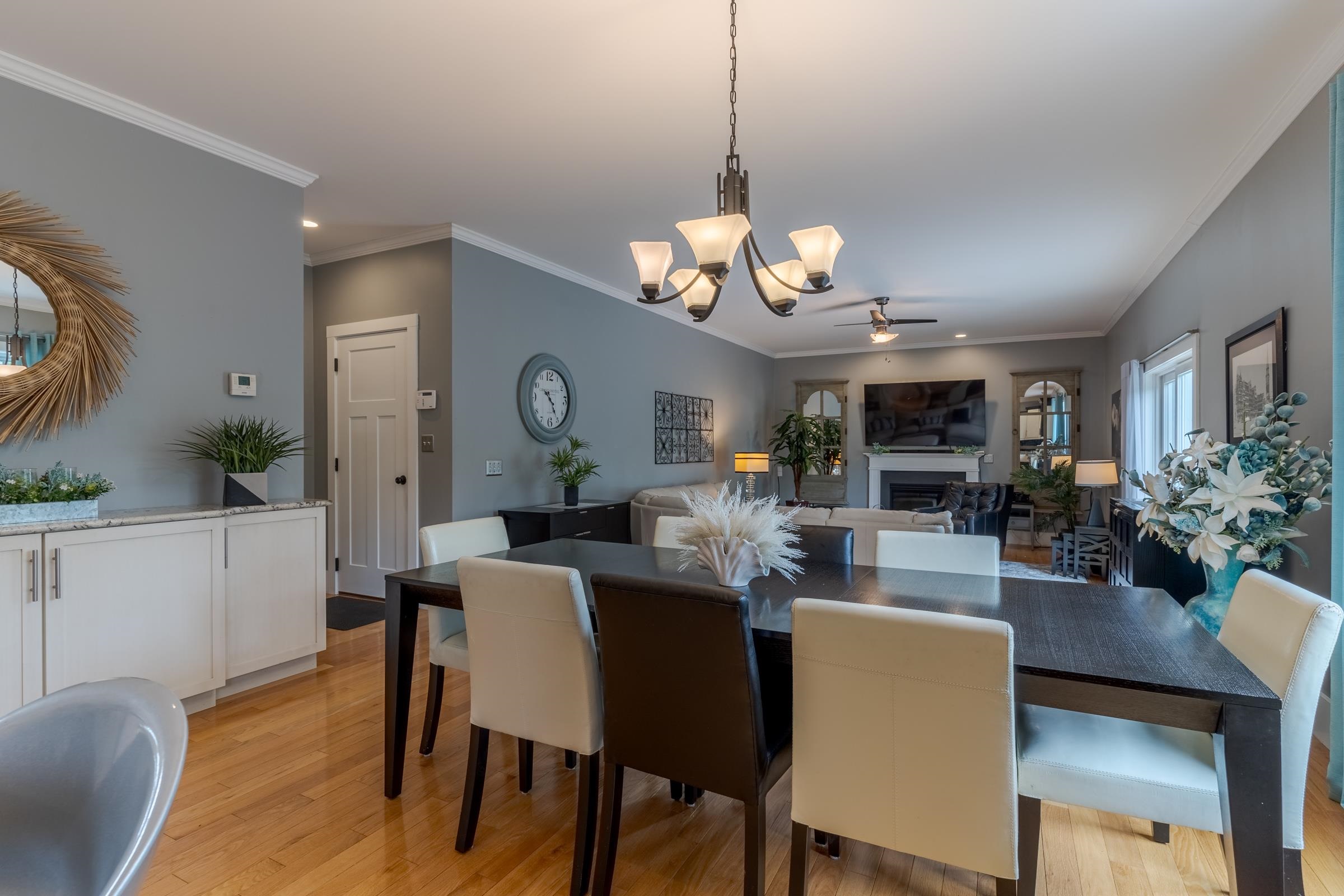 1 Point of Rocks Terrace