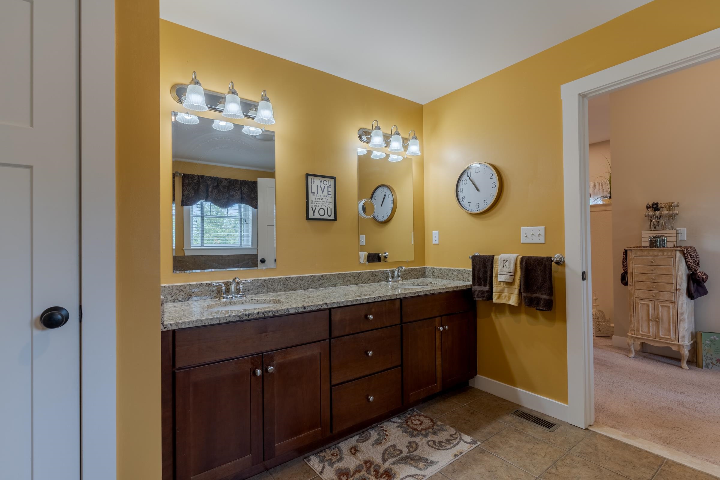 1 Point of Rocks Terrace