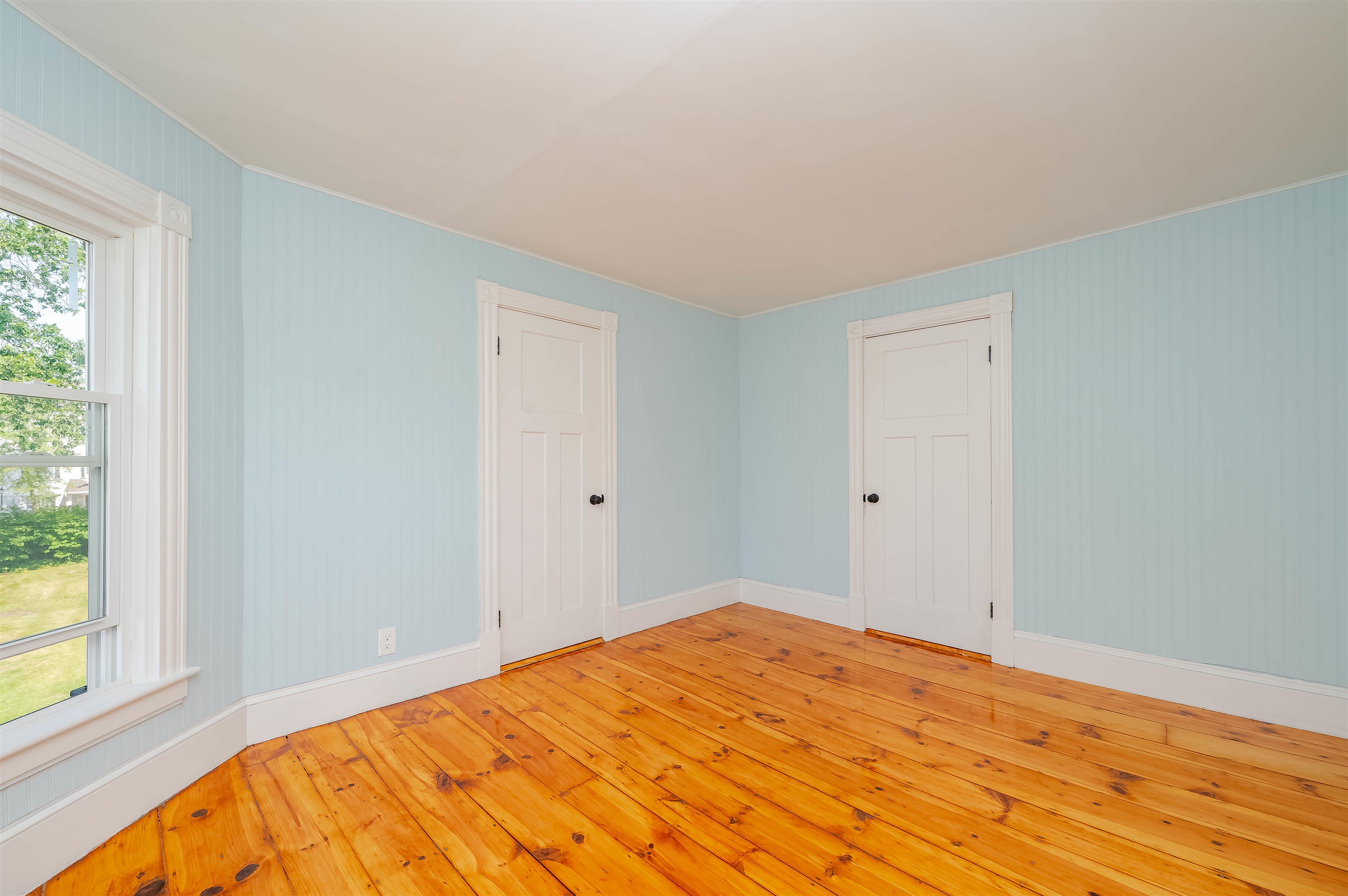 26 Eastern Avenue
