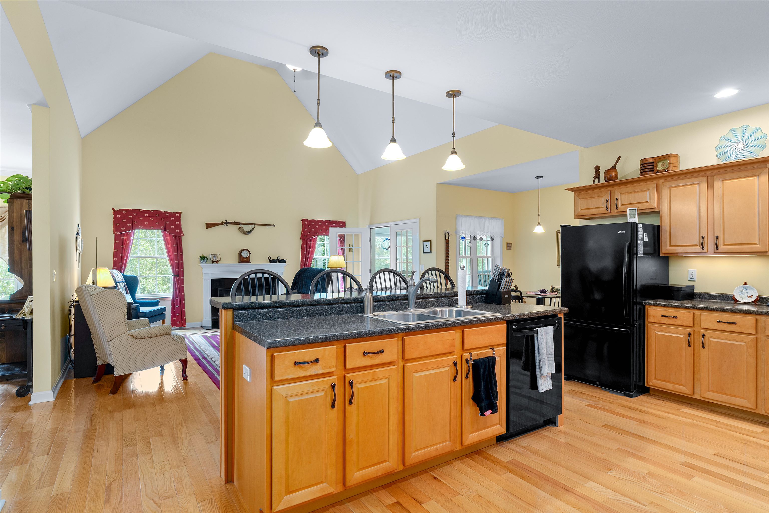 24 Gladiola Way