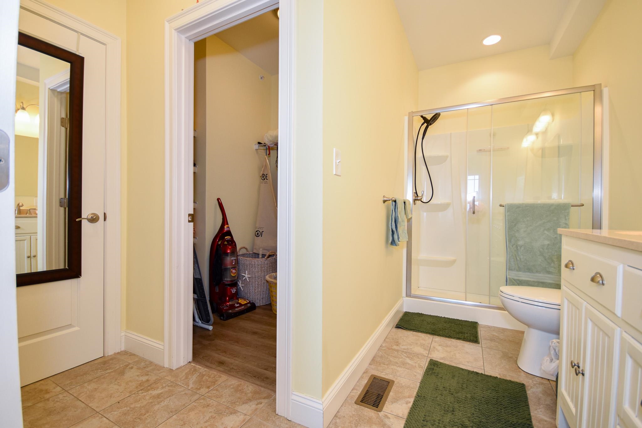 33 Ocean Boulevard Unit: 8