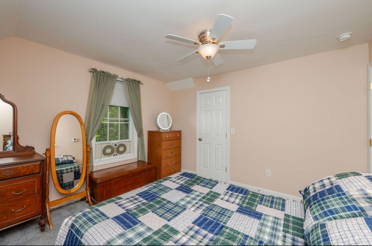 25 Cedar Creek Road