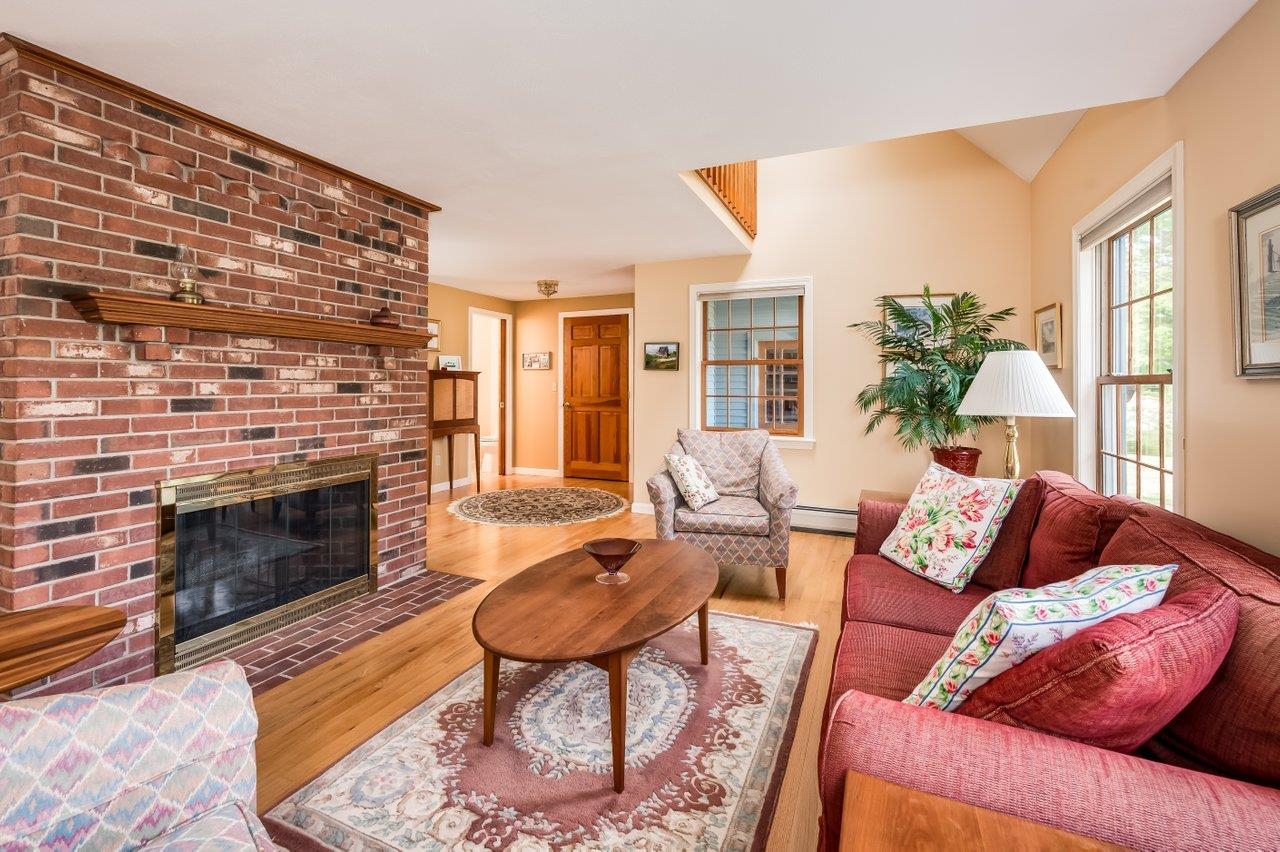 7 Sumac Lane