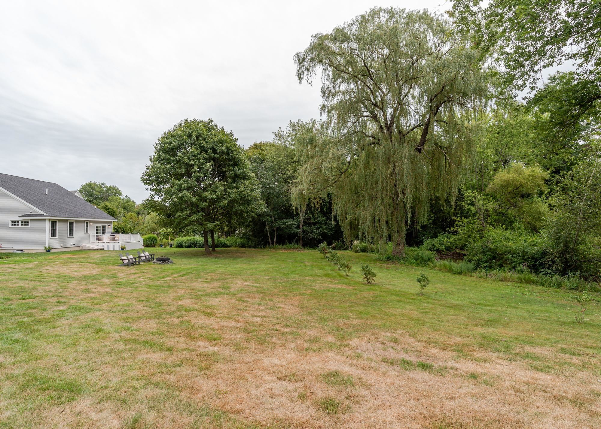 996 Maplewood Avenue Unit: A